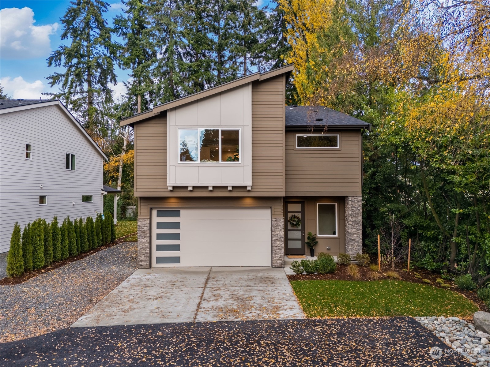 713 N 188th Street Property Photo