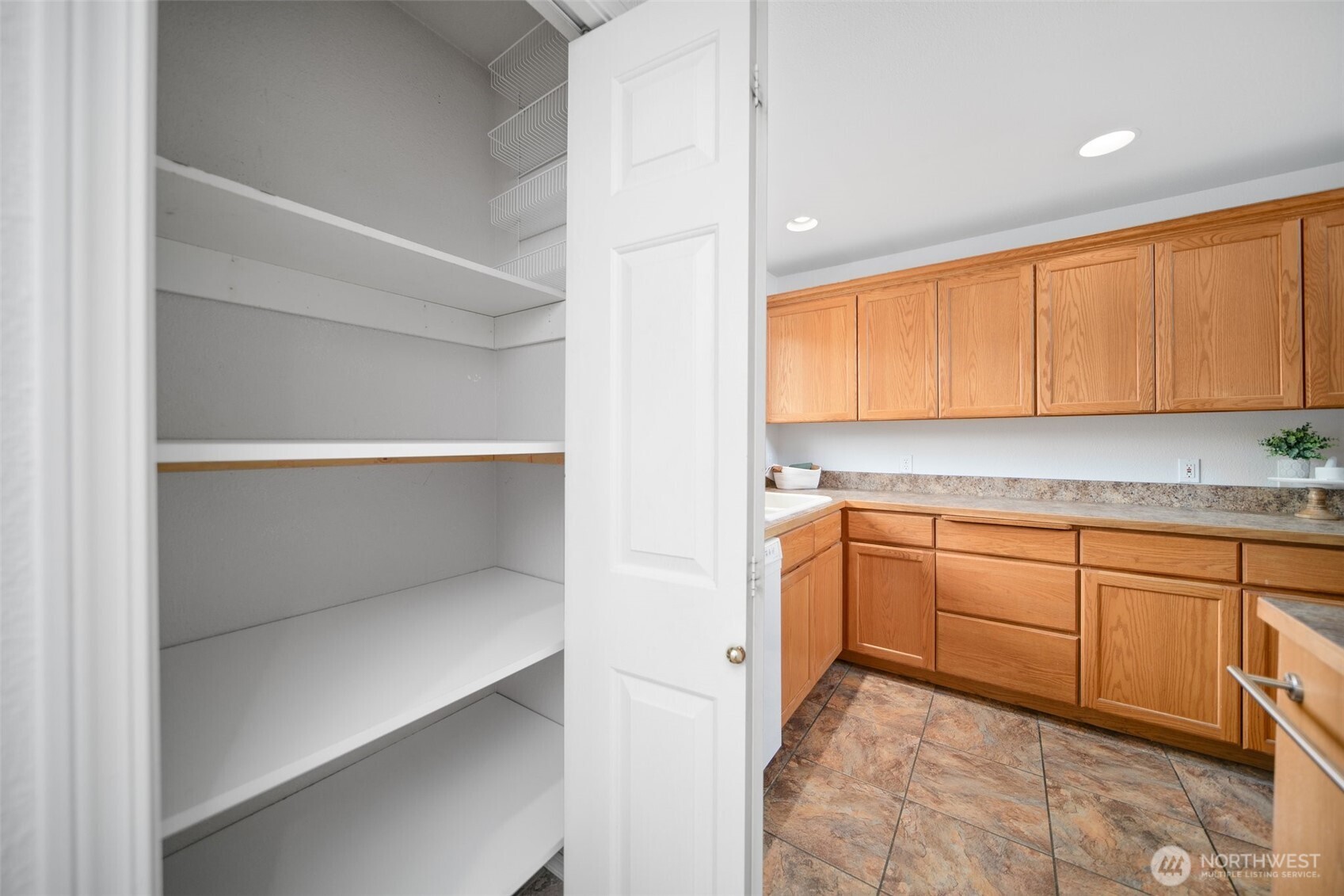 20 S Delaware Avenue 11 Property Photo 14
