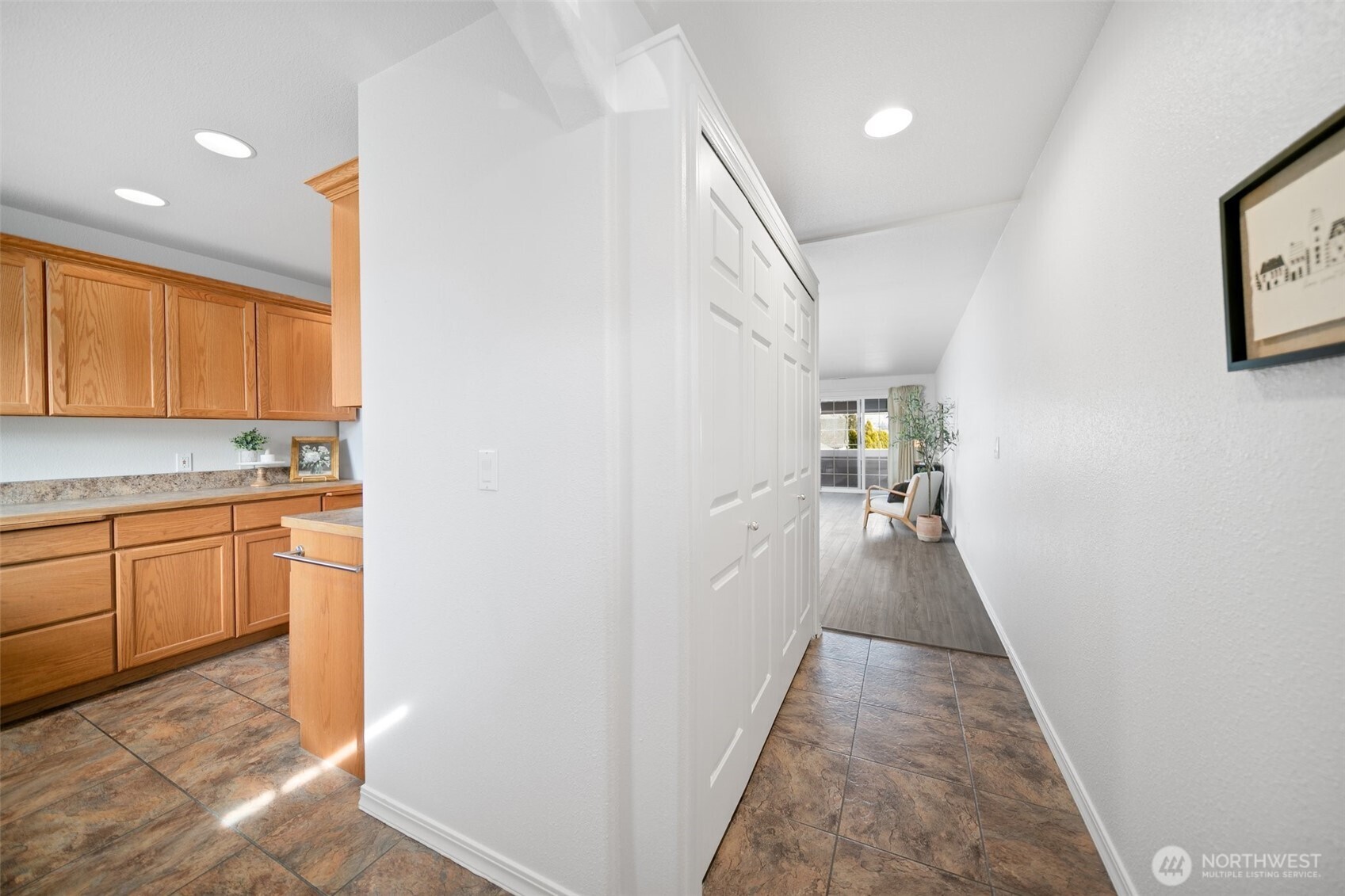 20 S Delaware Avenue 11 Property Photo 17