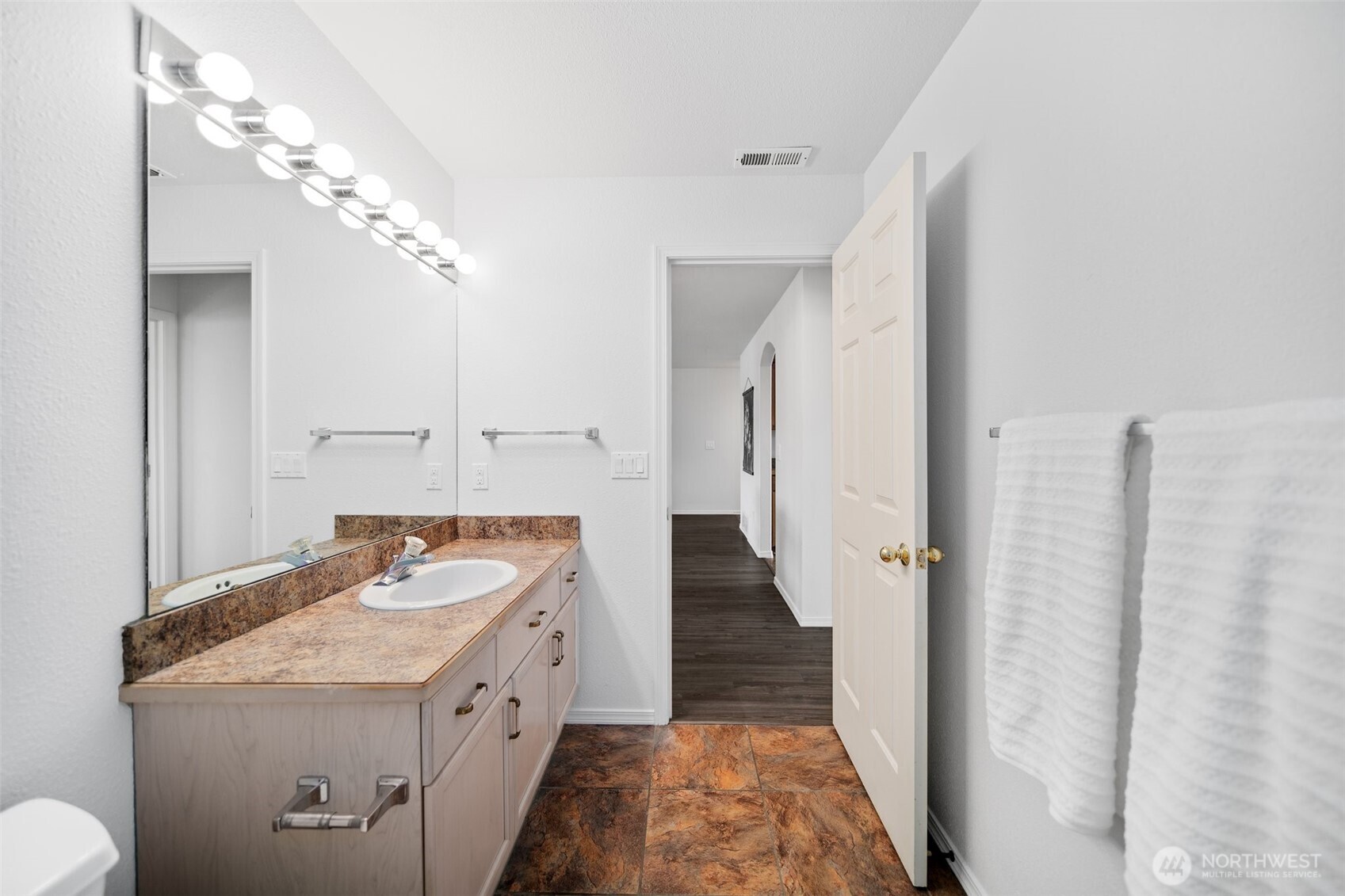 20 S Delaware Avenue 11 Property Photo 30