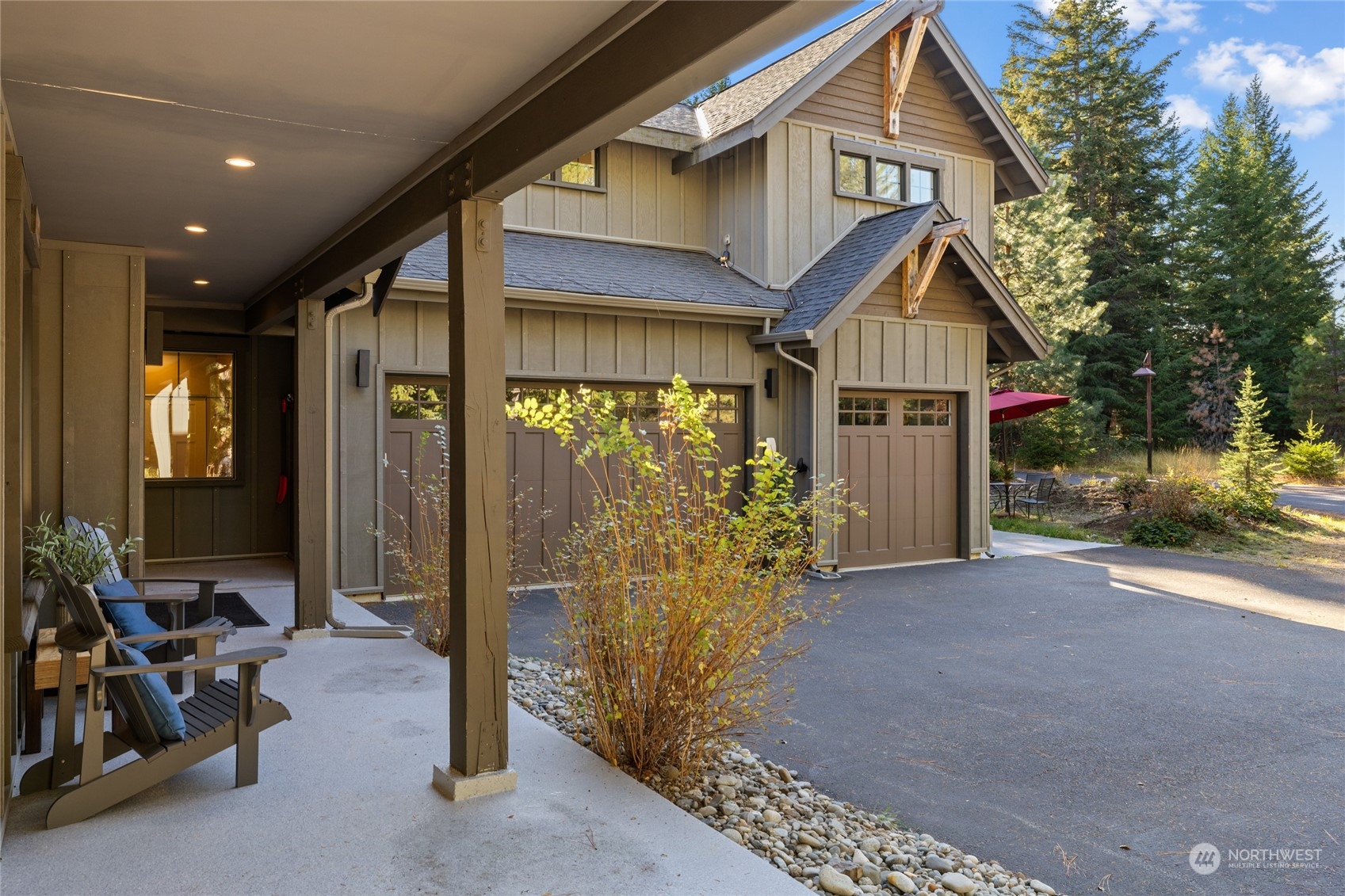 110 Spirea Court Property Photo 4