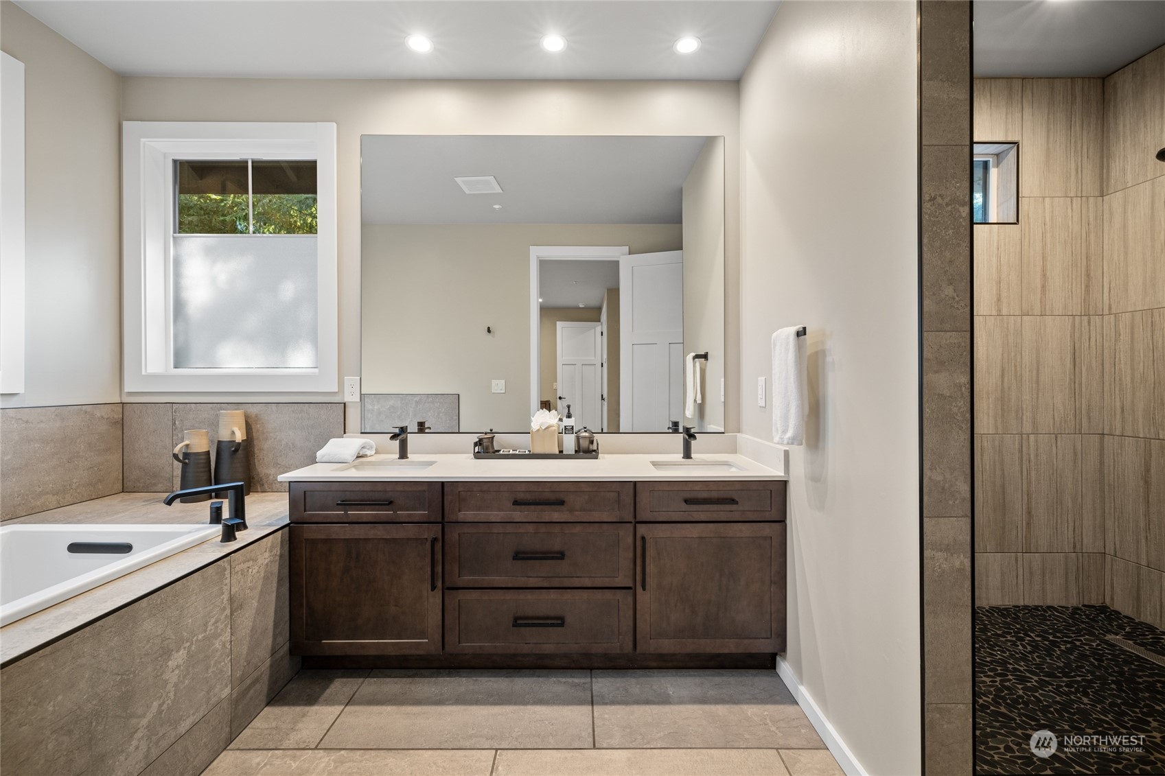 110 Spirea Court Property Photo 14