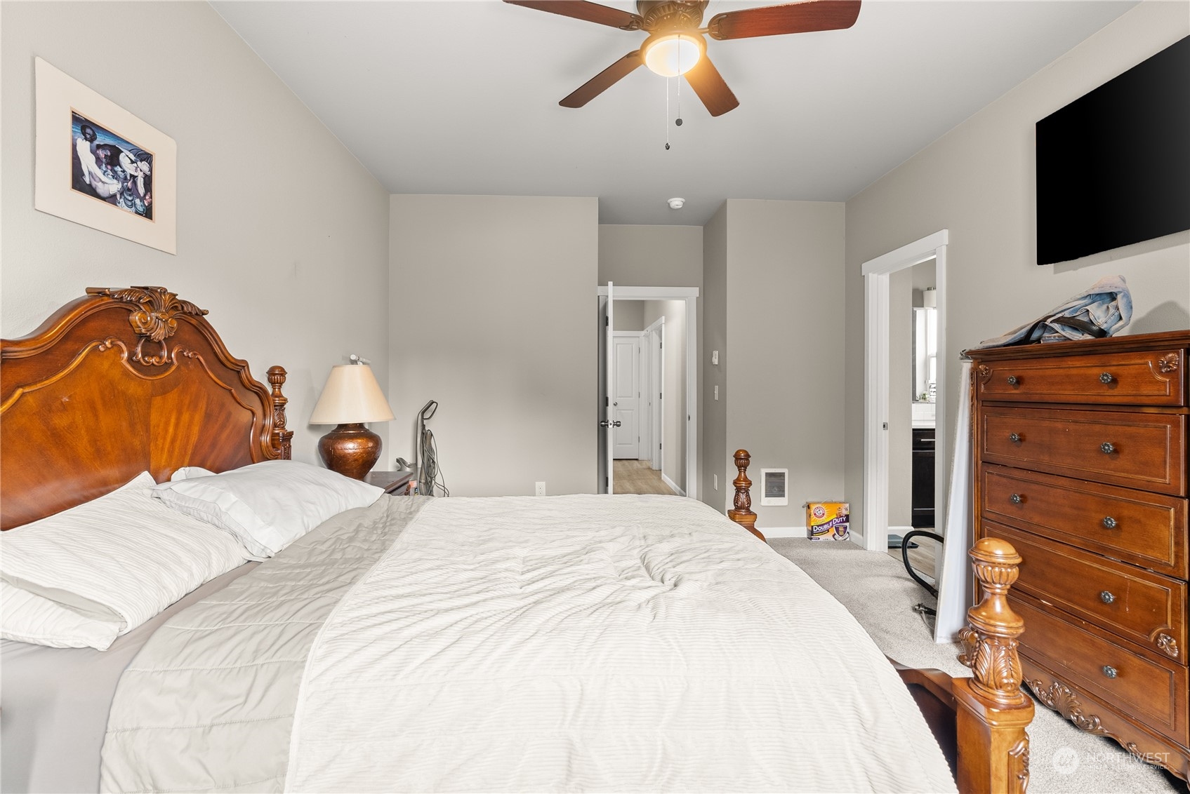 304 S Gold Street Property Photo 12