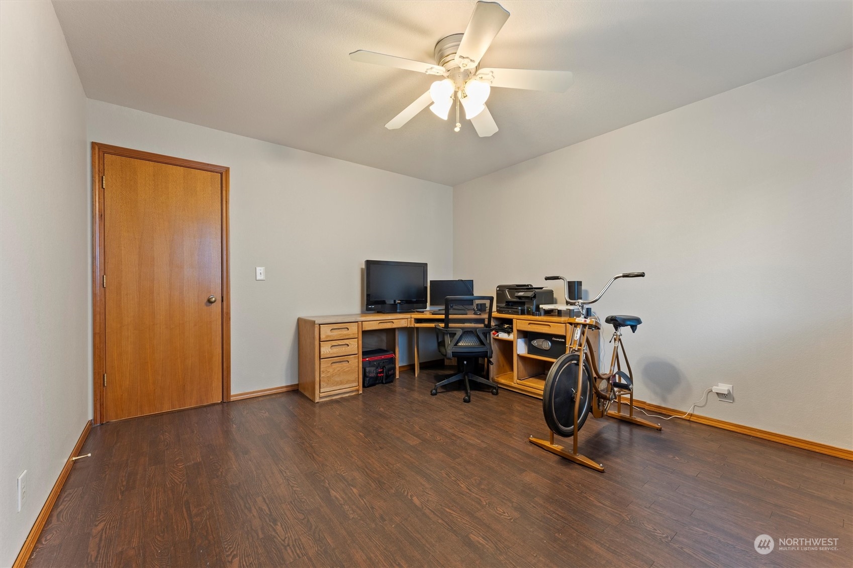 9371 Vernal Avenue Property Photo 21