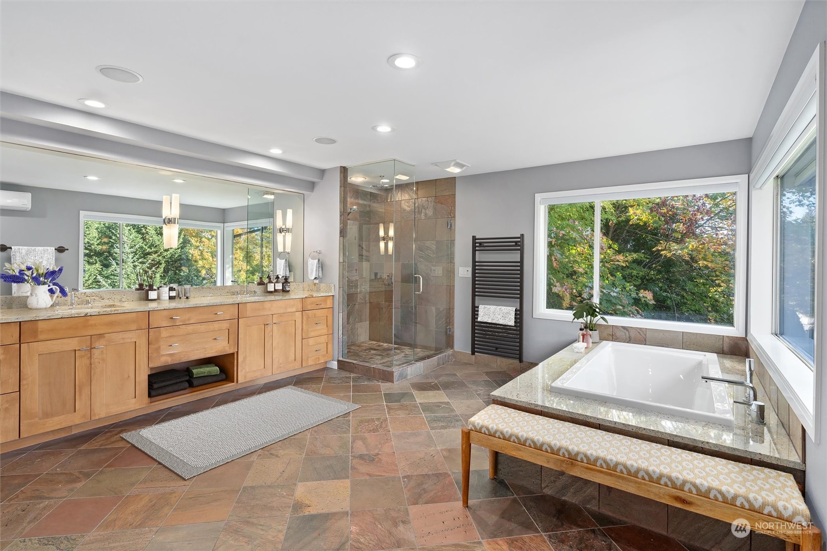 2708 65th Place Property Photo 15