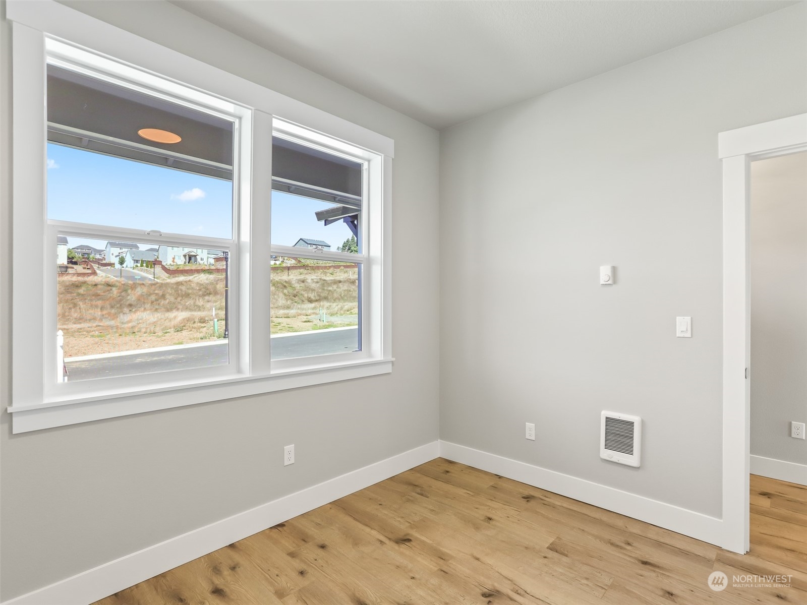 2214 E Badger Way Property Photo 7