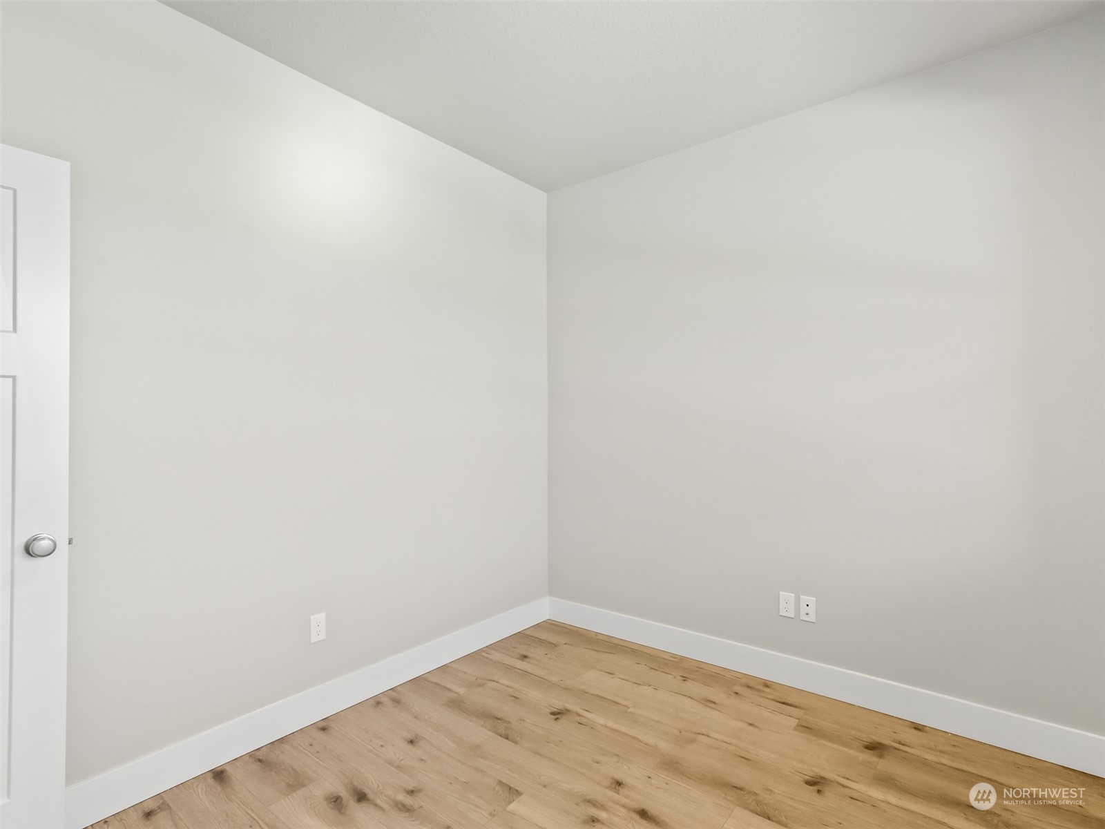 2214 E Badger Way Property Photo 9