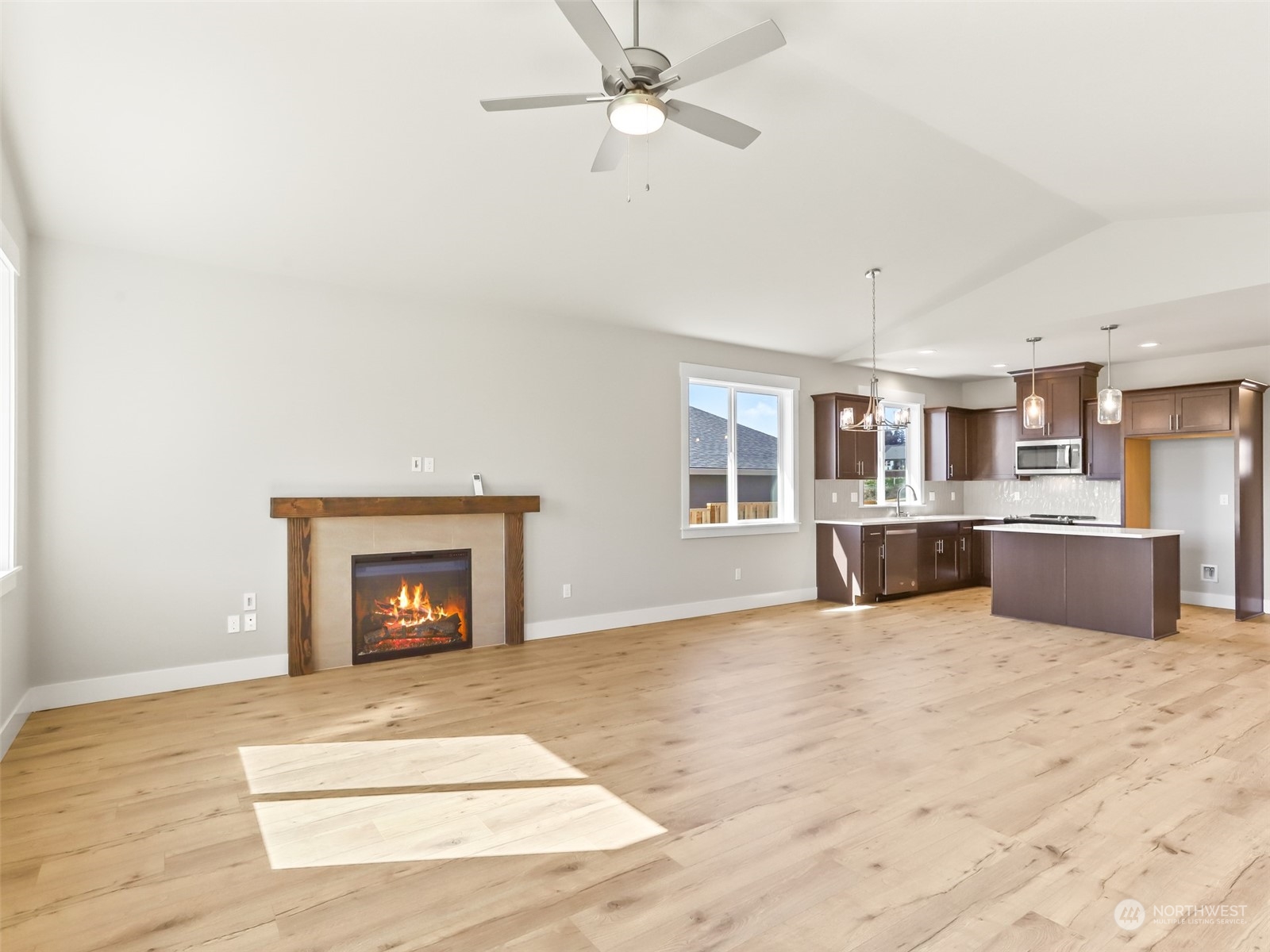 2214 E Badger Way Property Photo 18