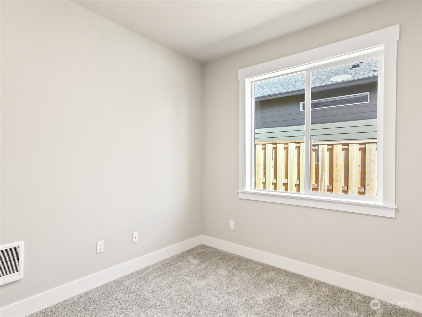 2214 E Badger Way Property Photo 29