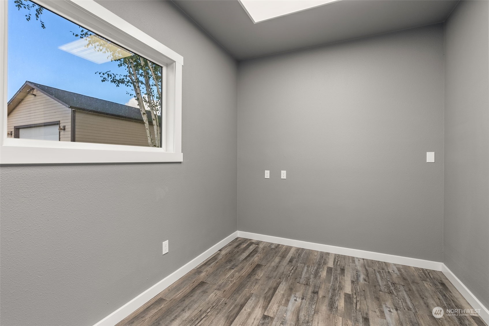 1217 Mellen Street Property Photo 19