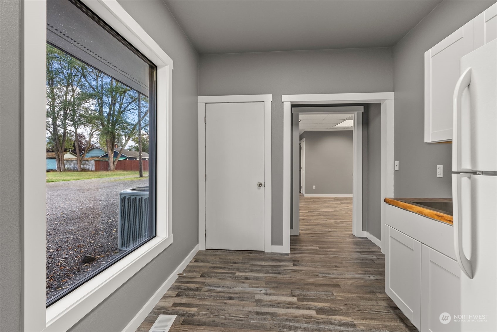 1217 Mellen Street Property Photo 24