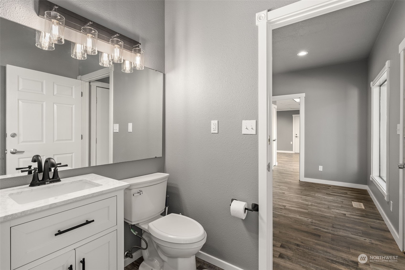 1217 Mellen Street Property Photo 27