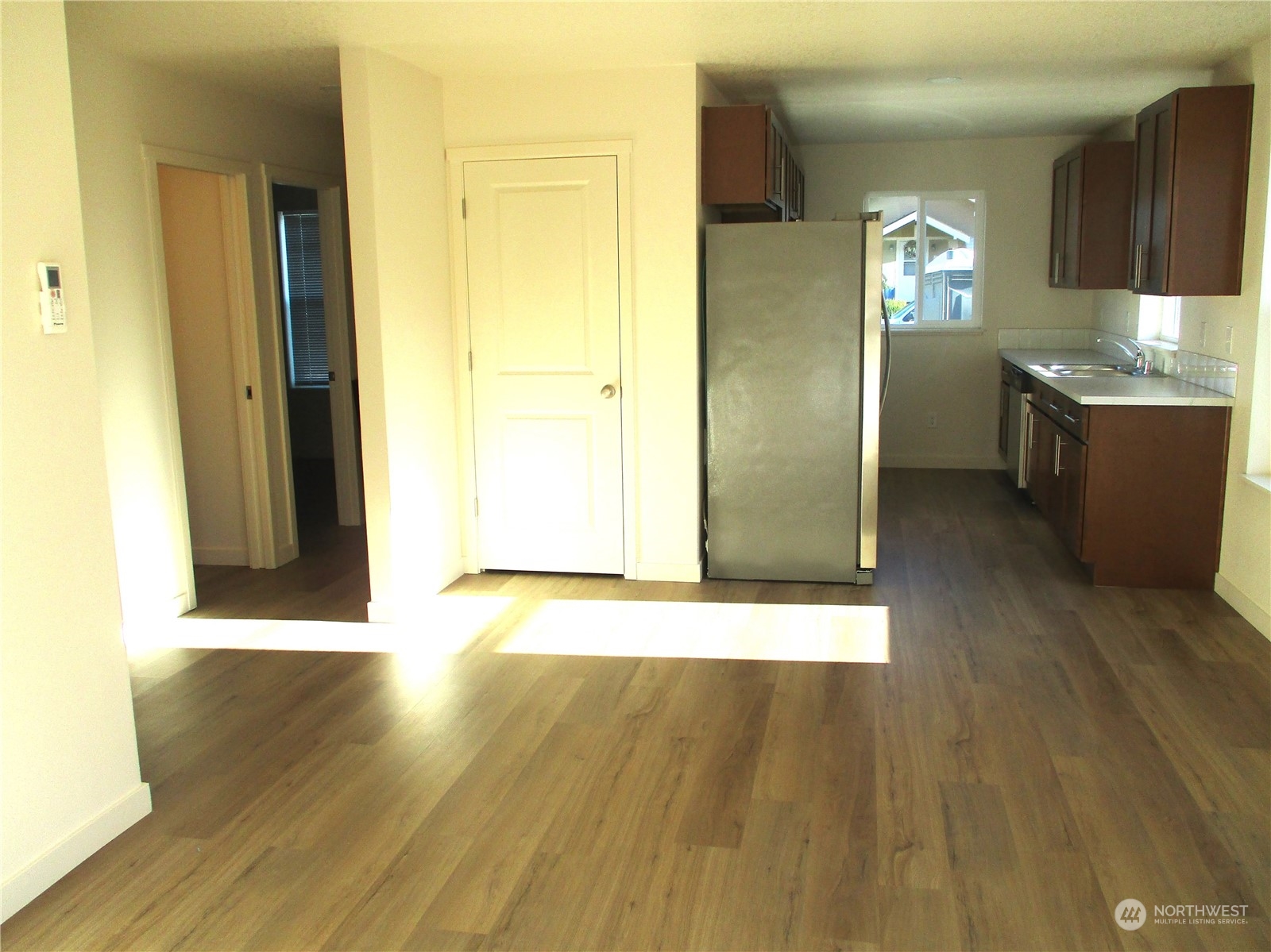 711 S 4th Avenue Property Photo 15