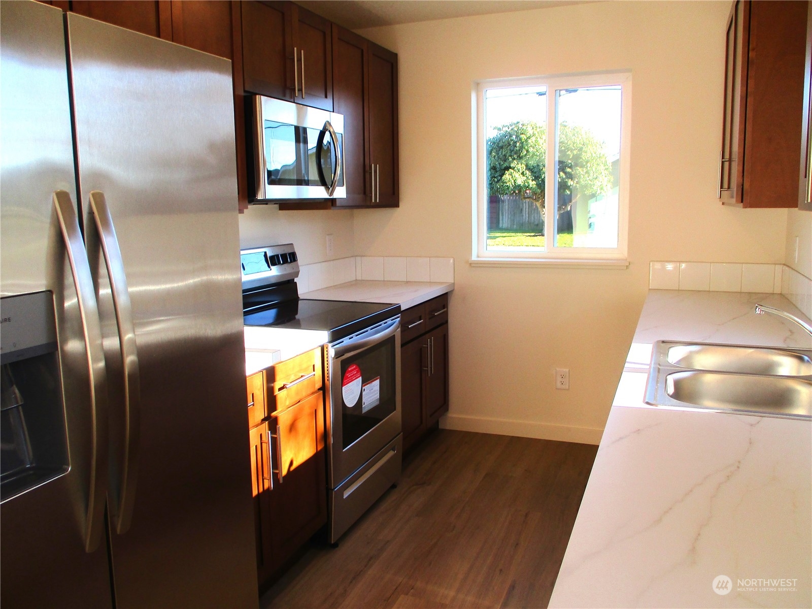 711 S 4th Avenue Property Photo 16