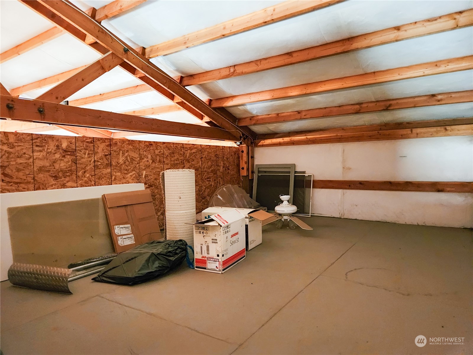315 E 3rd Avenue Property Photo 35