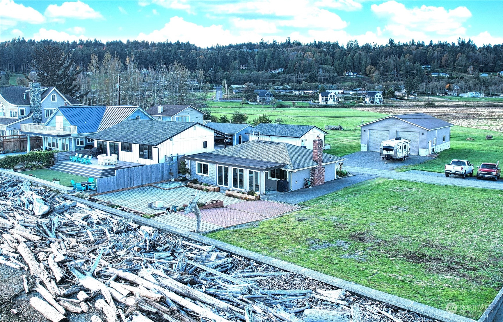 200 Driftwood Shores Road Property Photo 28