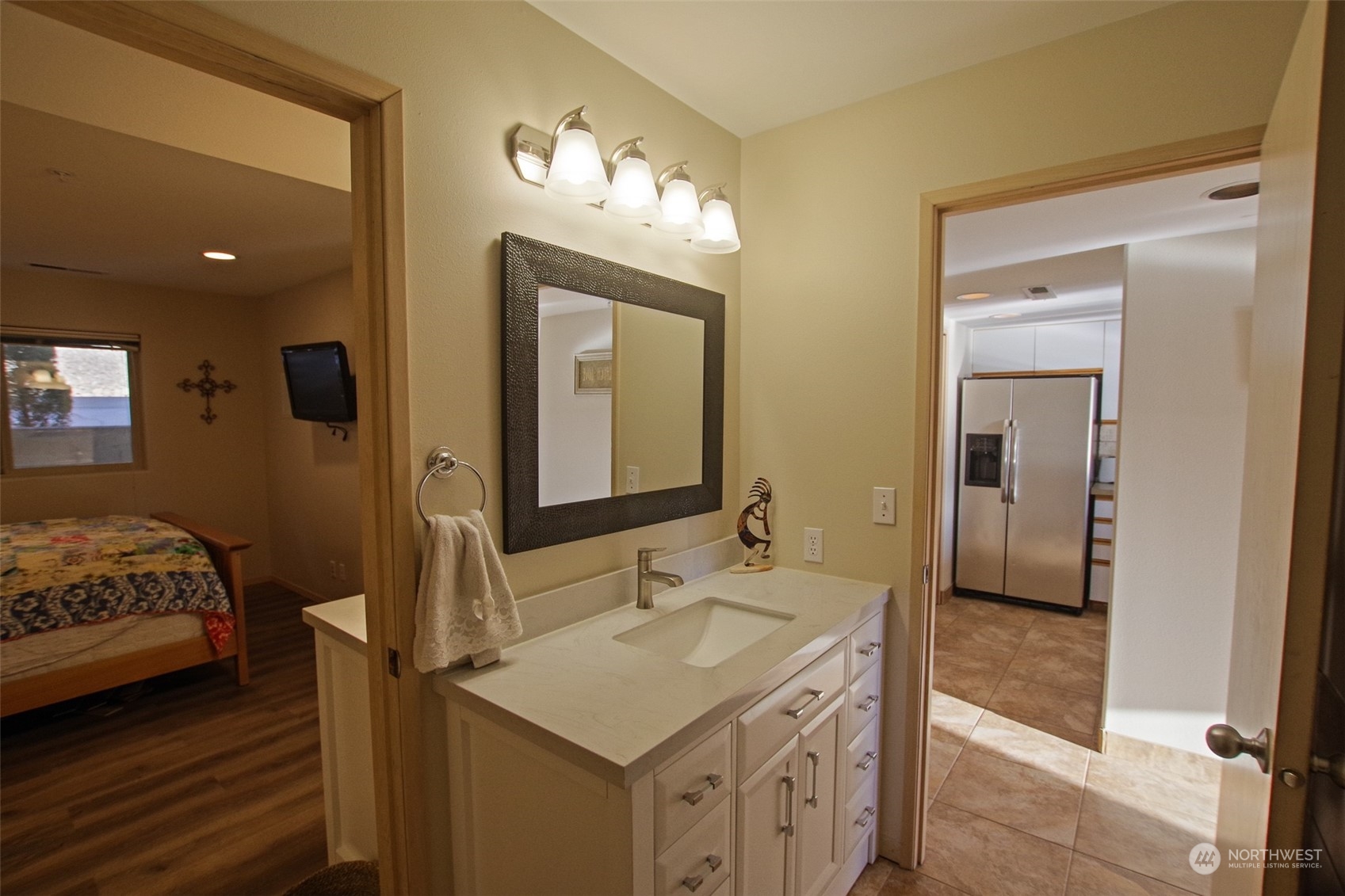 8997 Crescent Bar Road Property Photo 18