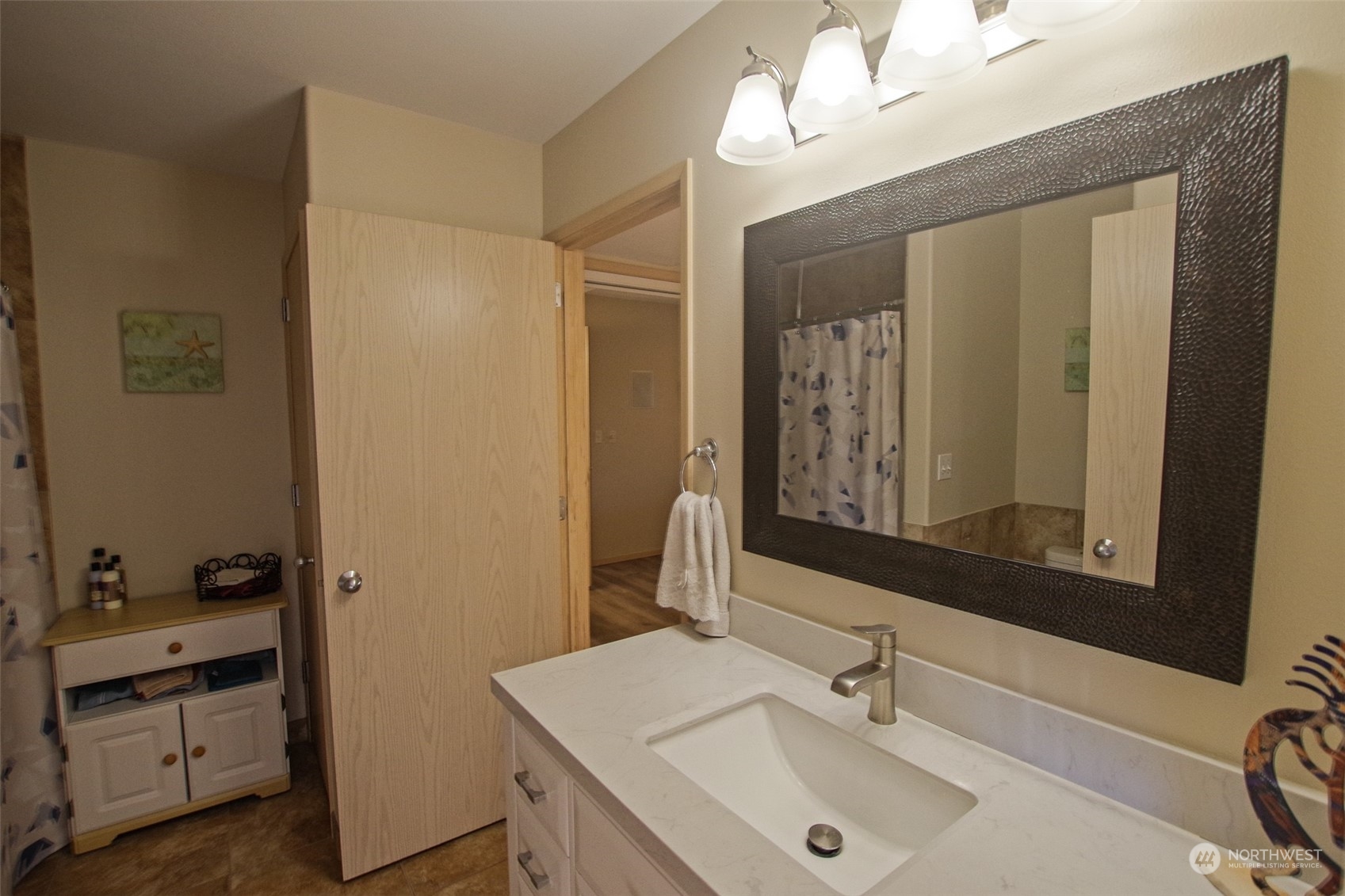 8997 Crescent Bar Road Property Photo 19