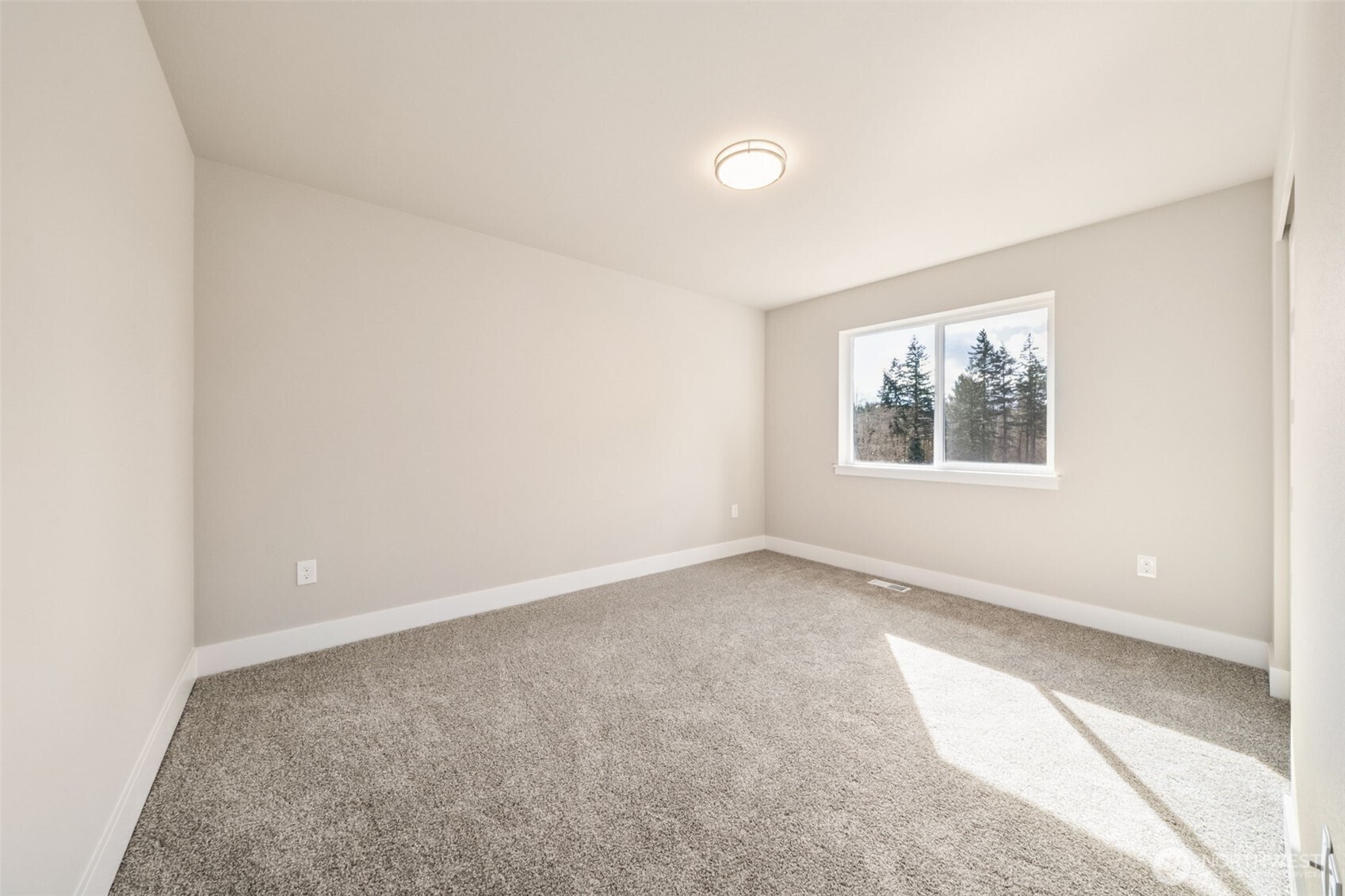 7506 172nd Street Ct Property Photo 23
