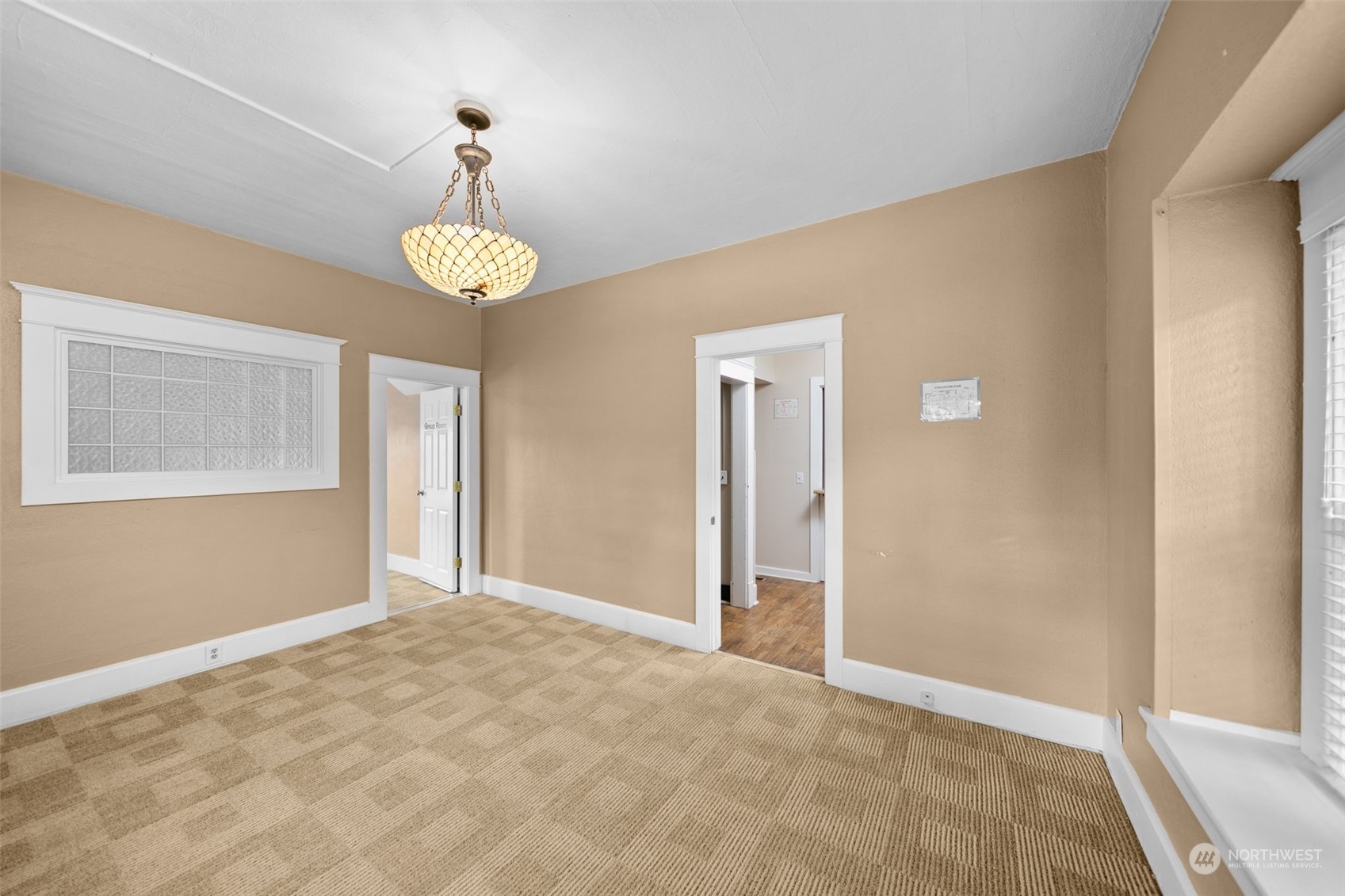 326 N Miller Property Photo 16