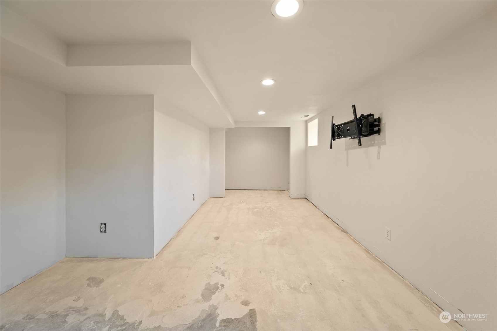 326 N Miller Property Photo 31