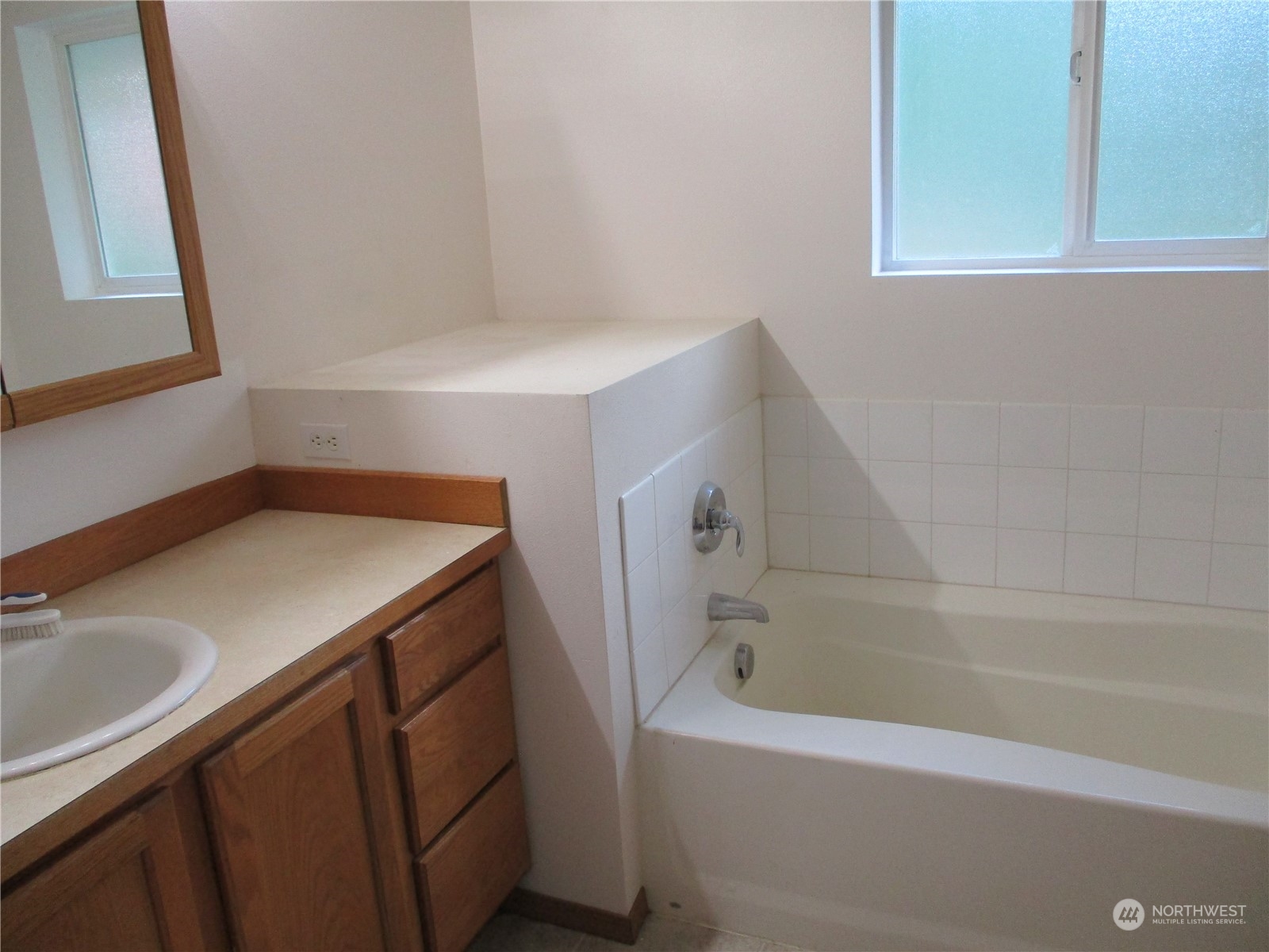 1200 E Libby Road Property Photo 19