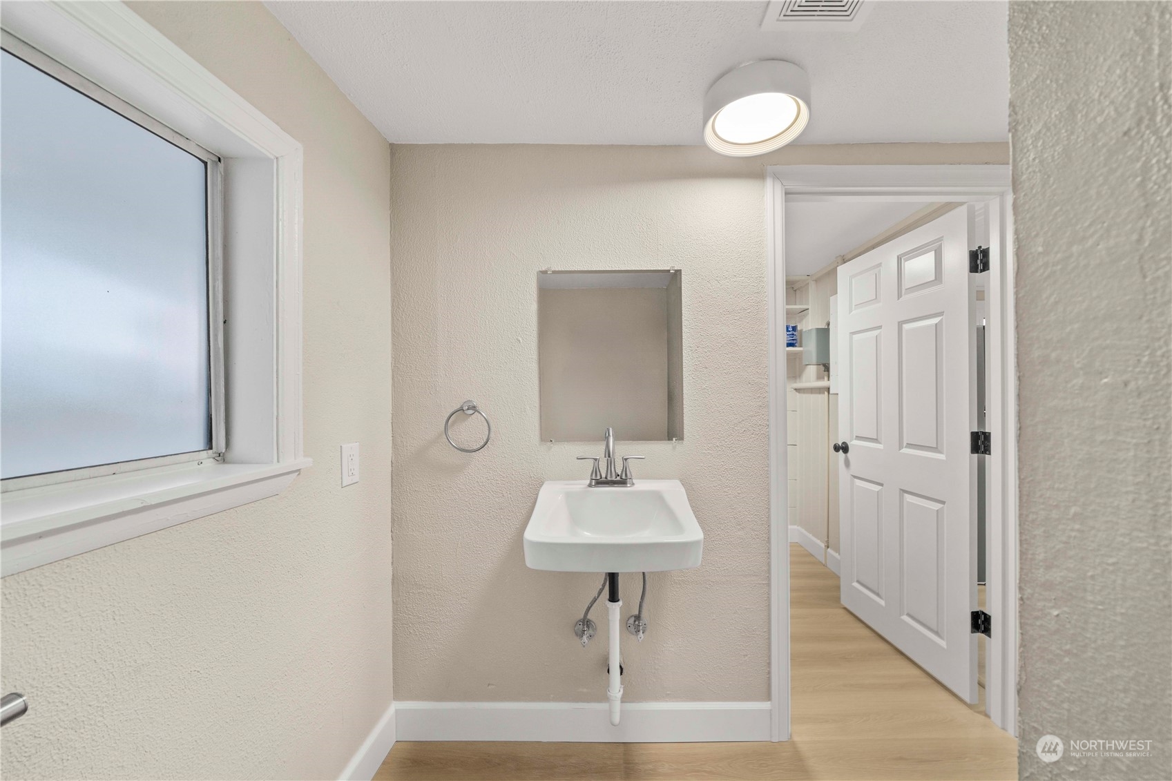 11101 Bingham Avenue Property Photo 17