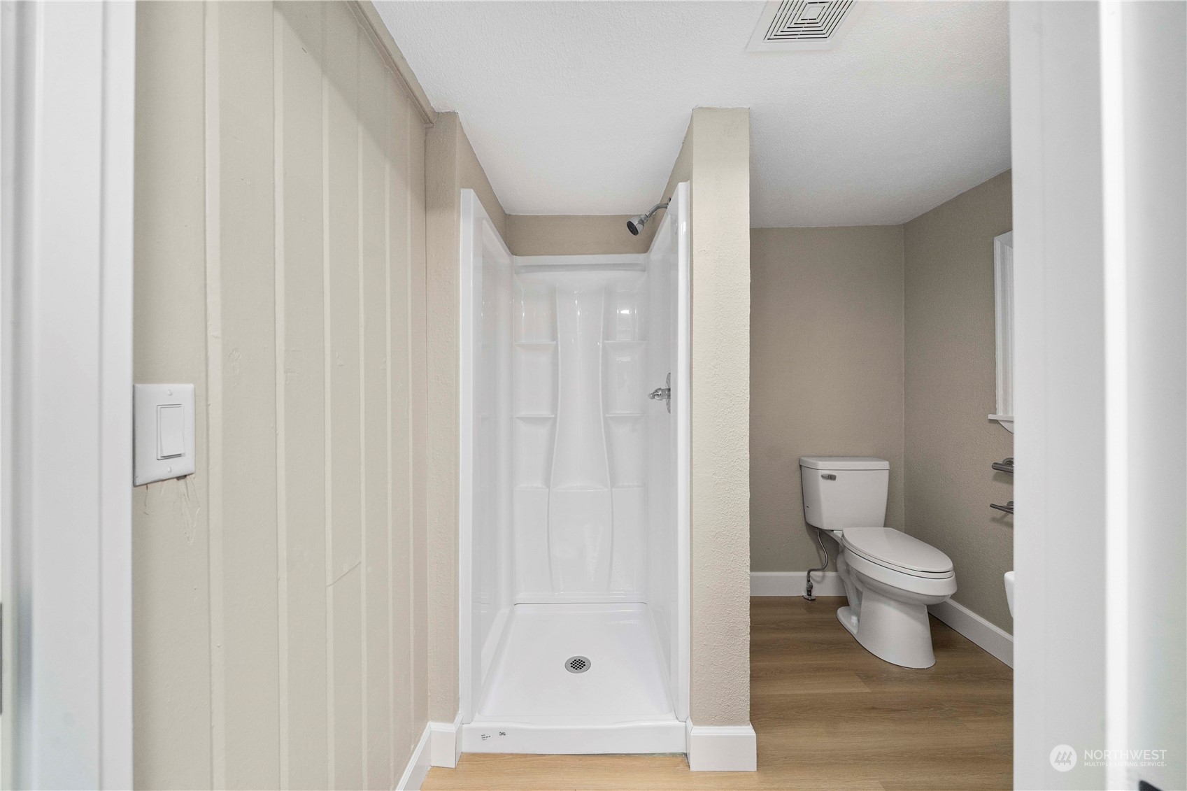 11101 Bingham Avenue Property Photo 18