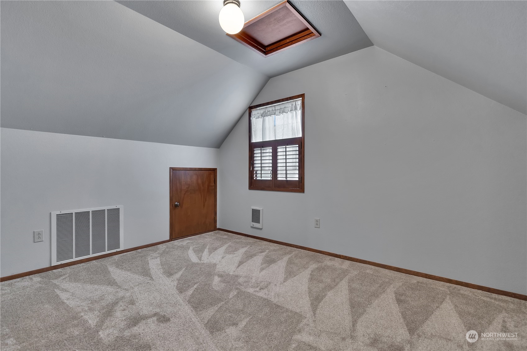 24040 146th Place Property Photo 27