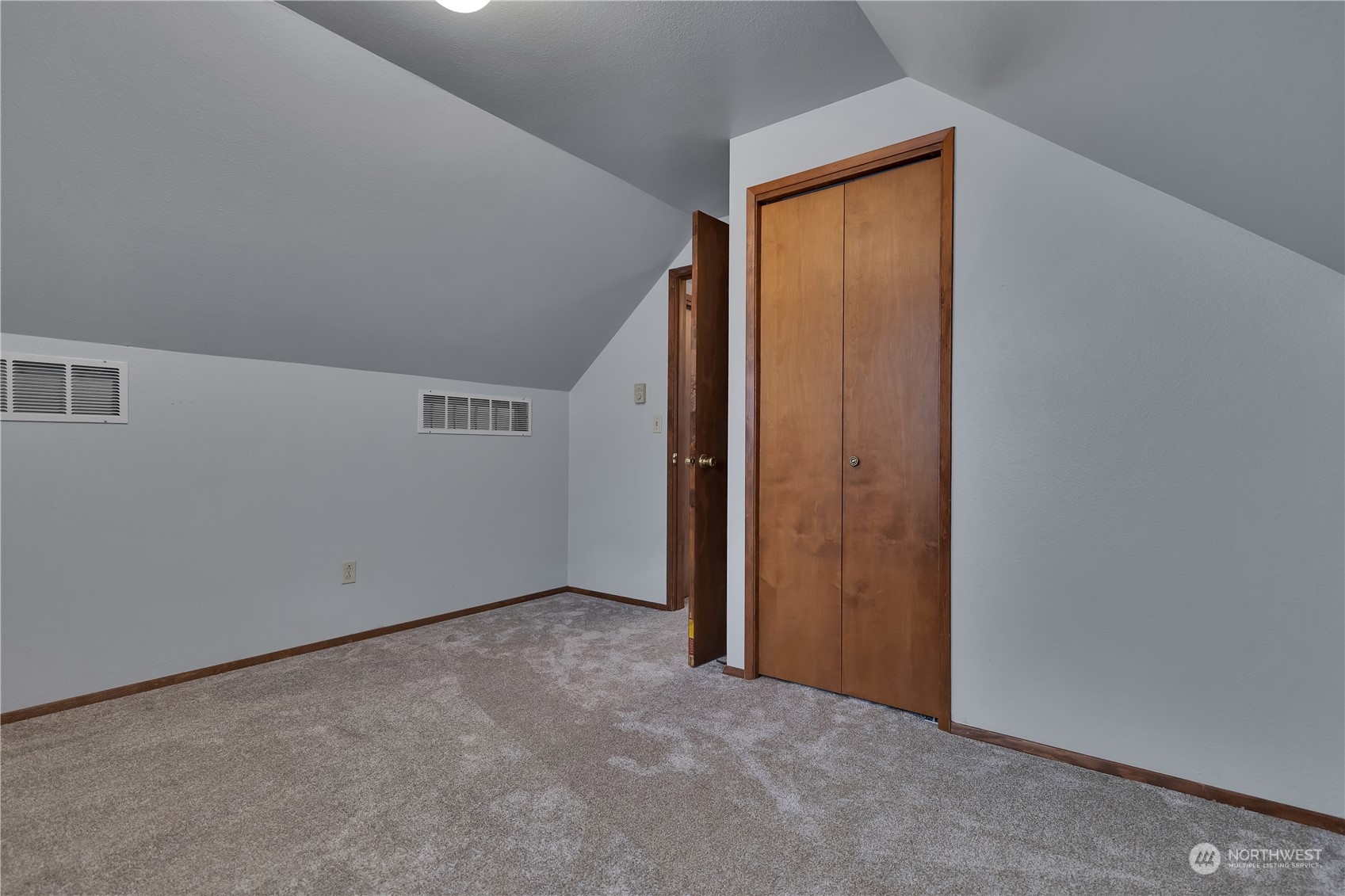 24040 146th Place Property Photo 28