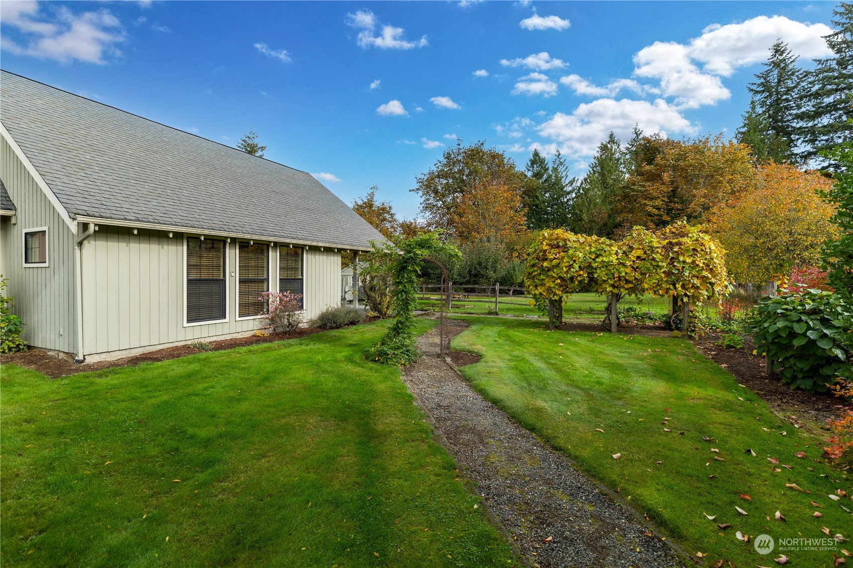 24040 146th Place Property Photo 31