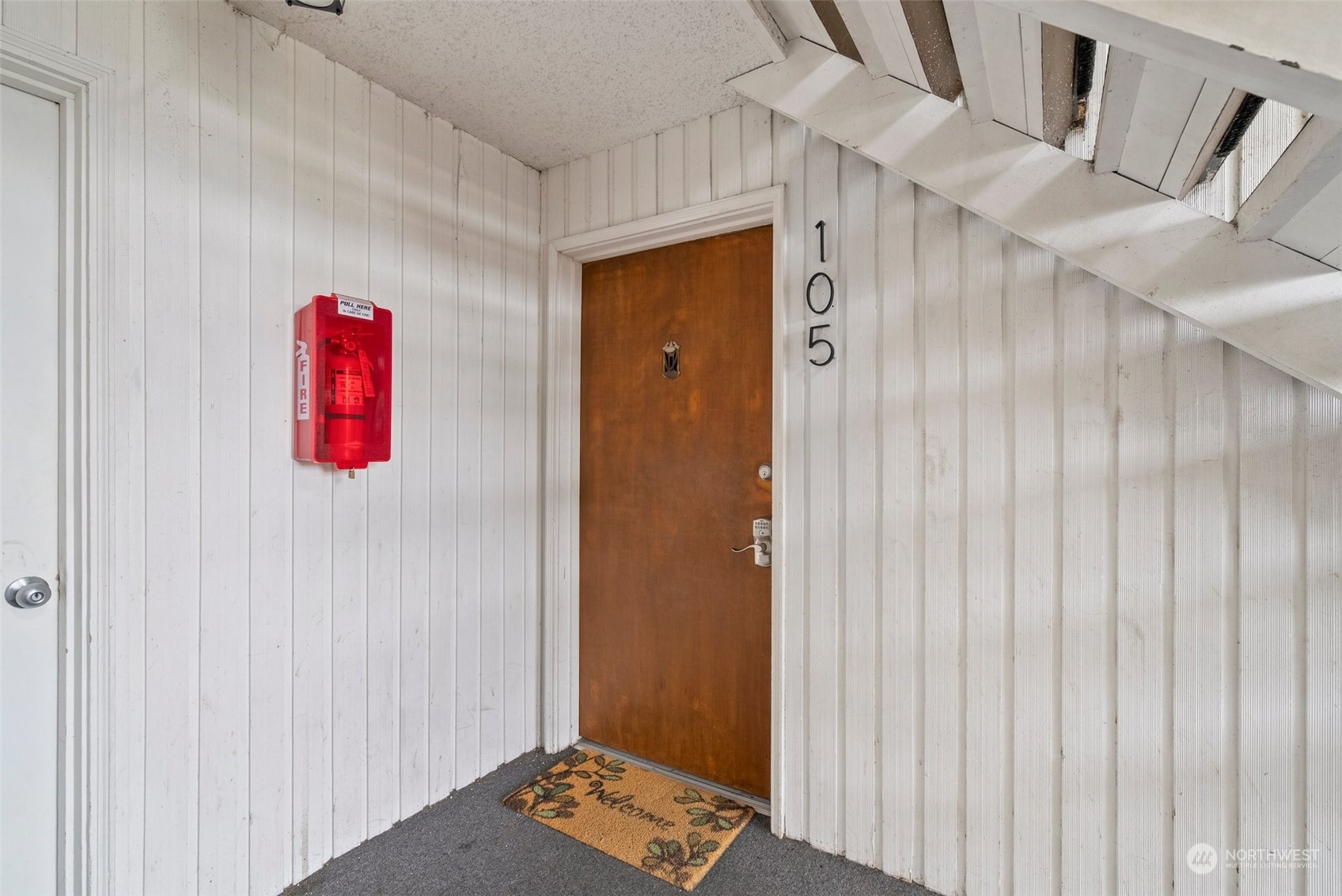 1020 S 230th Street B105 Property Photo 6