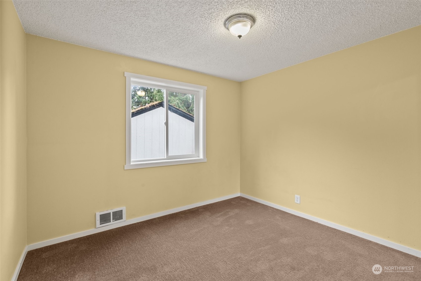 1020 S 230th Street B105 Property Photo 16