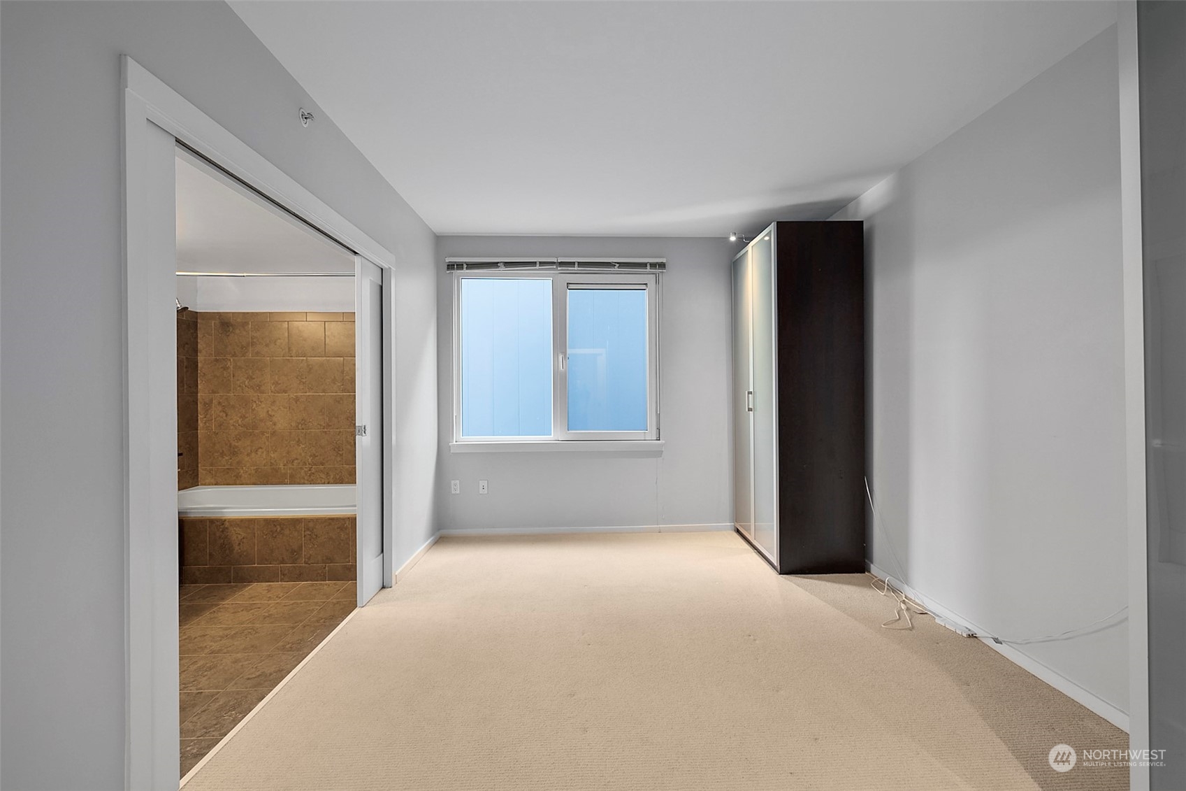 76 Cedar Street 605 Property Photo 22