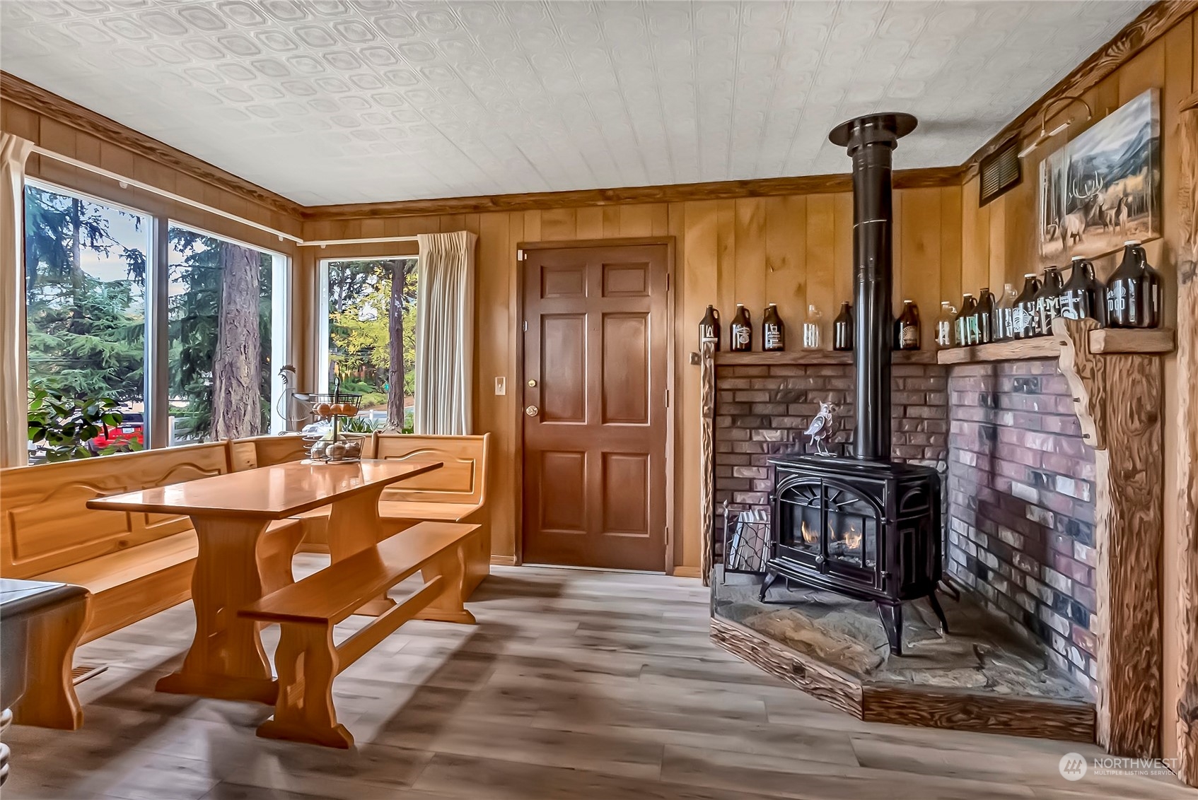 7118 96th Street Property Photo 5