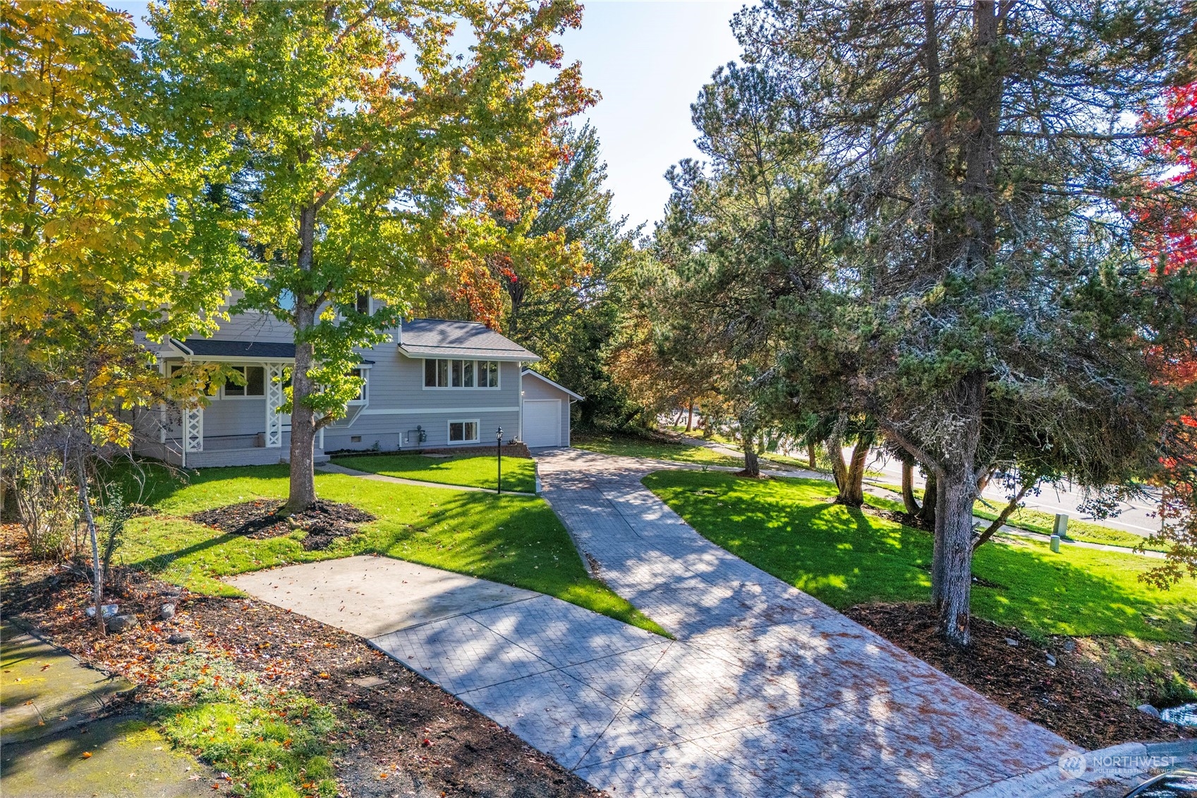 1106 Starling Street Property Photo