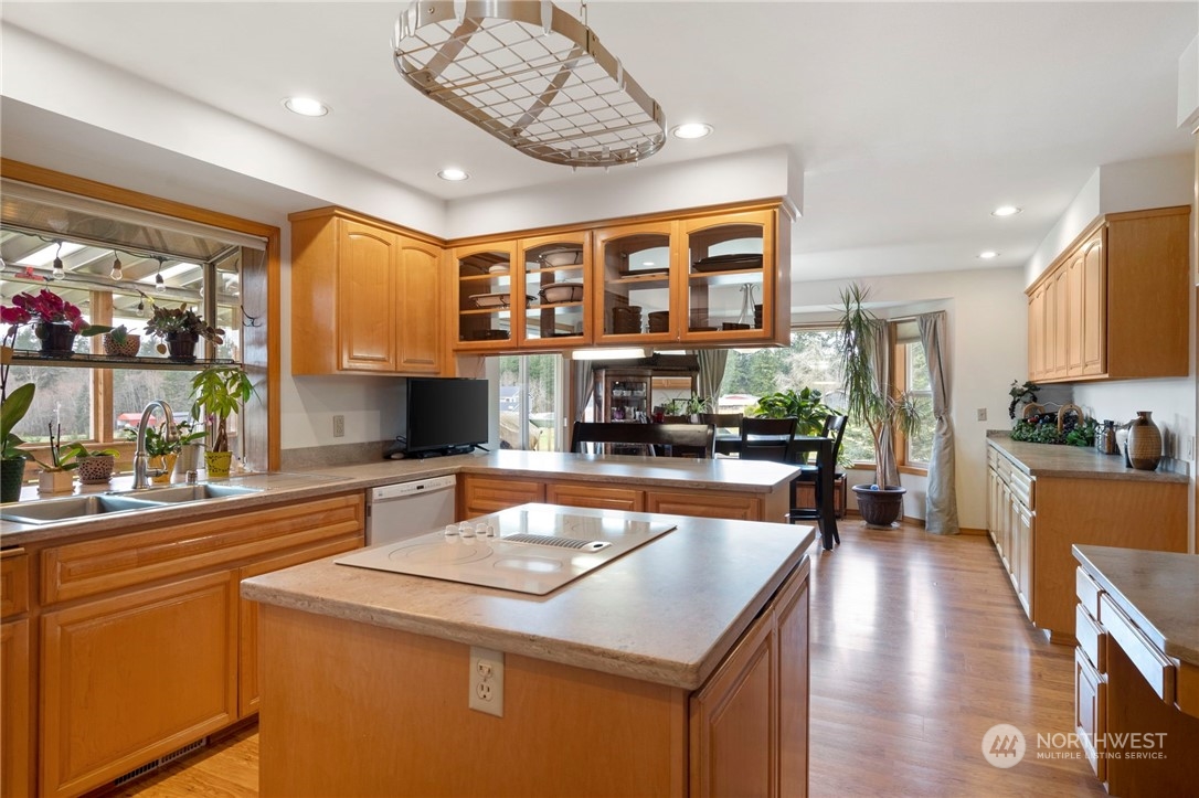 14110 Glenwood Road Property Photo 10
