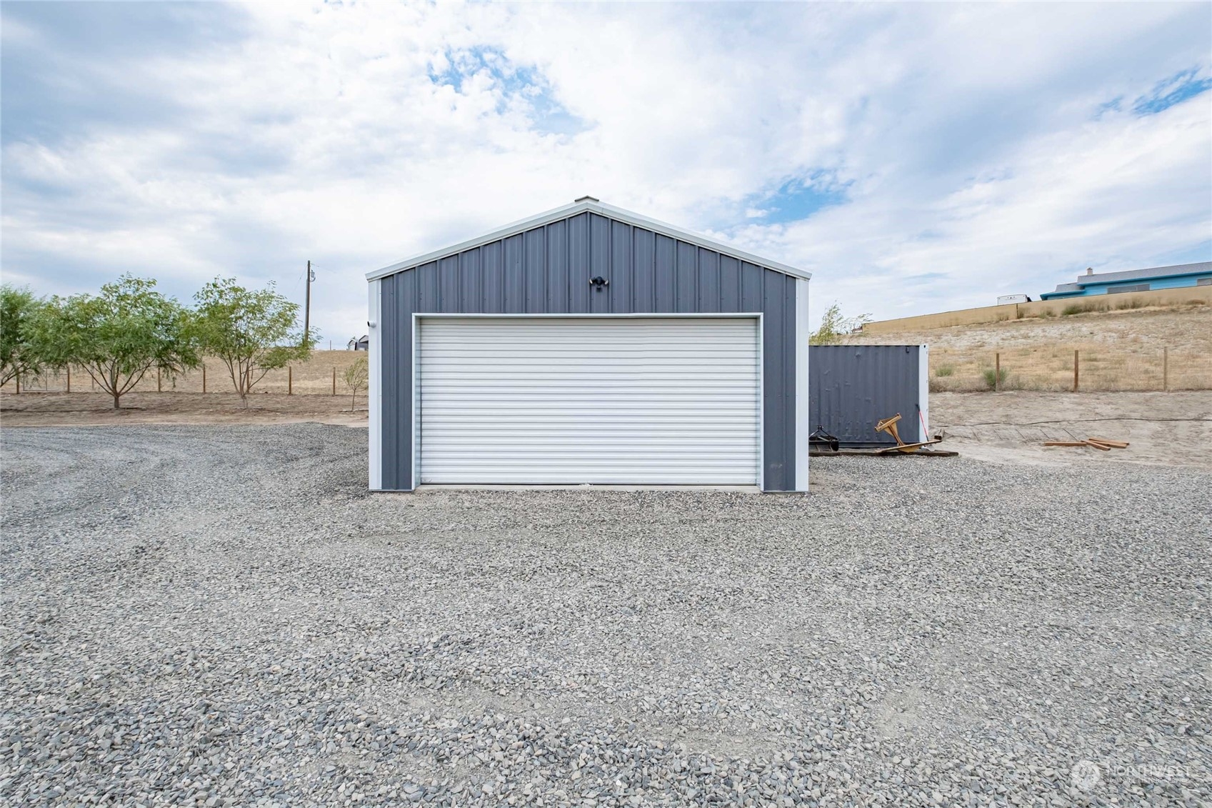 541 Moore Road Property Photo 4