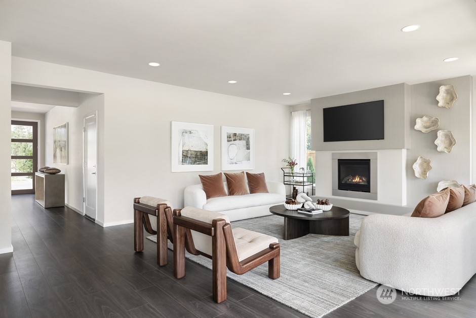 16918 257th Place Property Photo 10