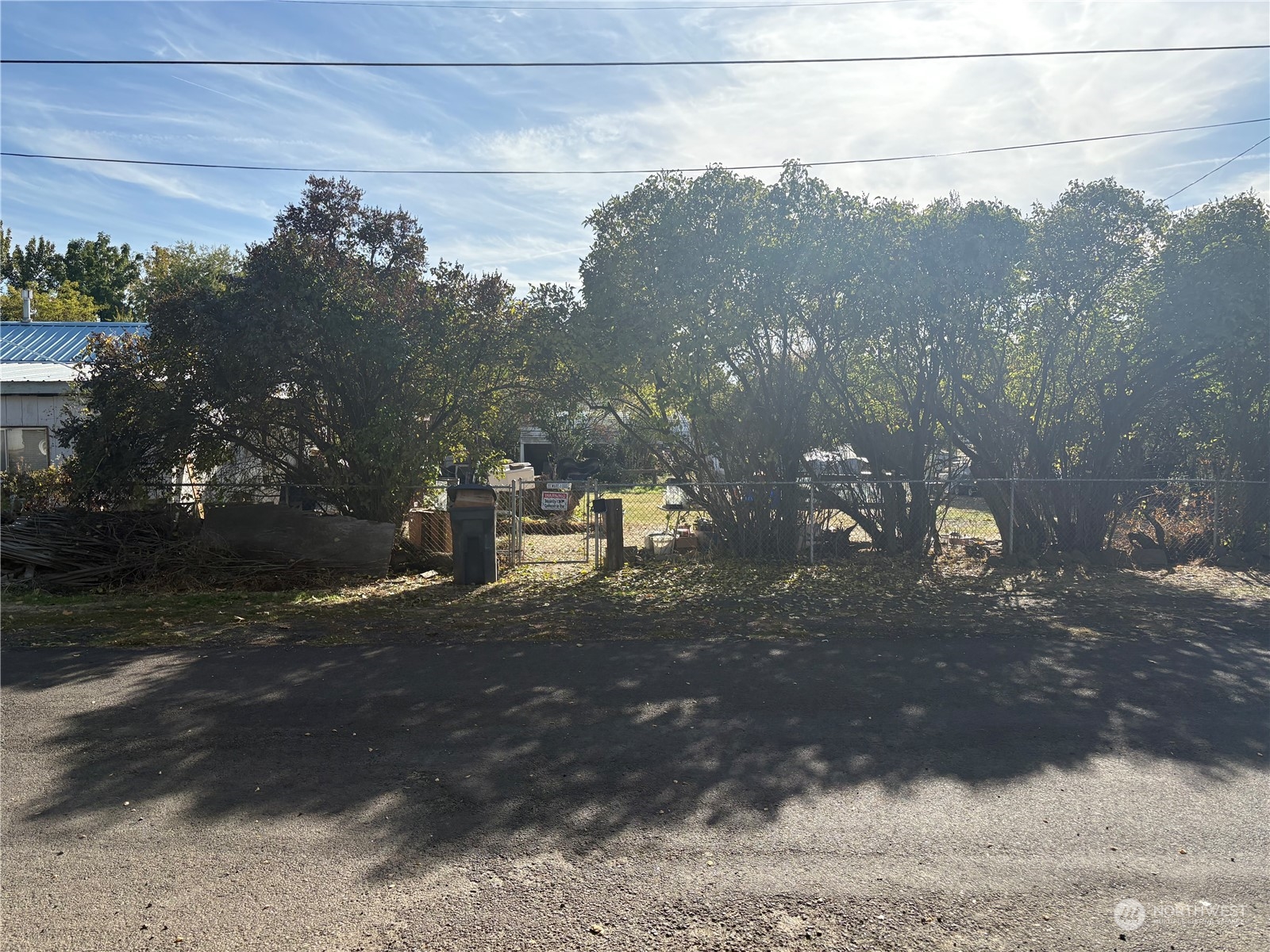 1409 4th Avenue Property Photo 3
