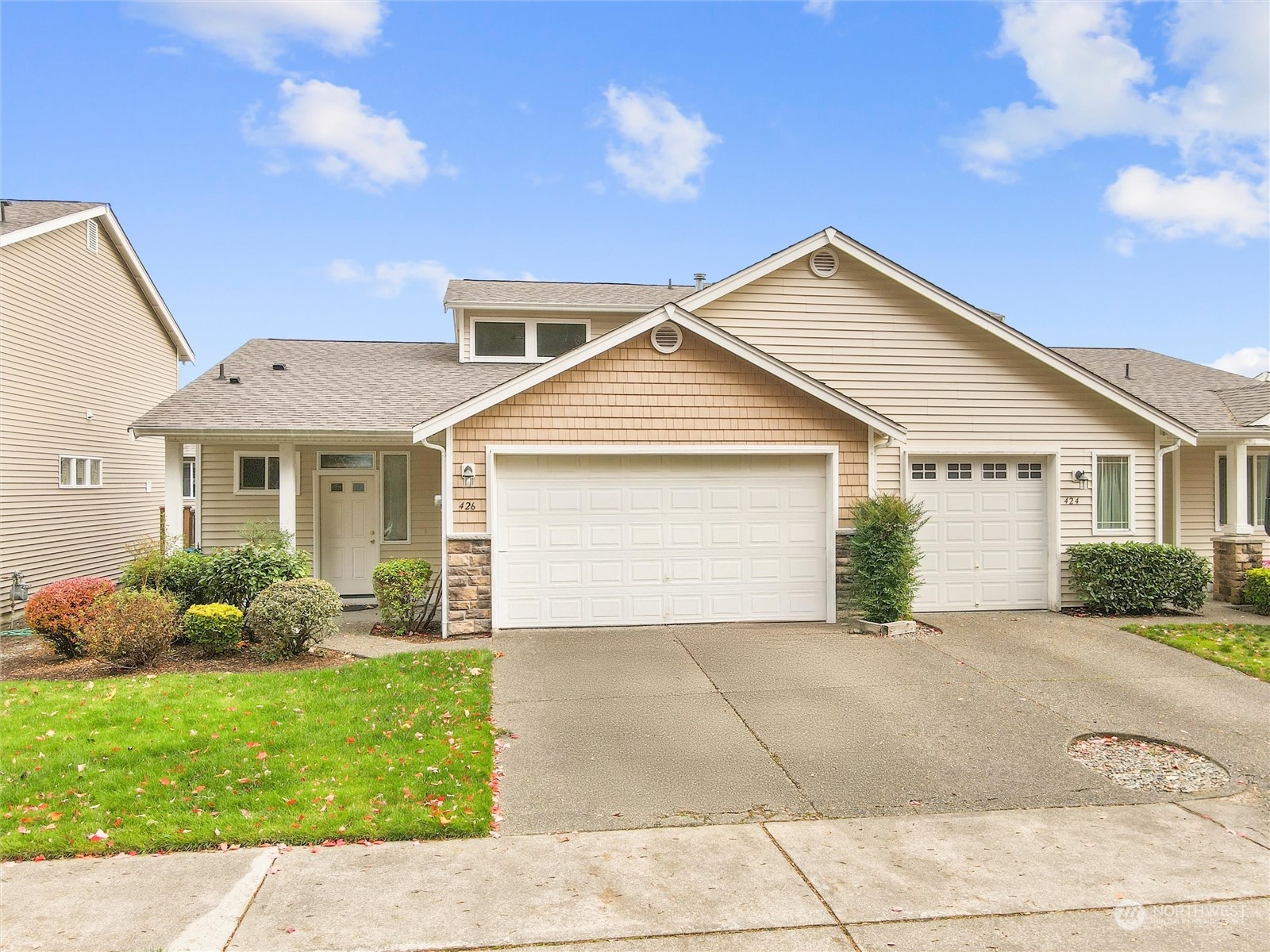 424 426 Bungalow Drive Property Photo 3