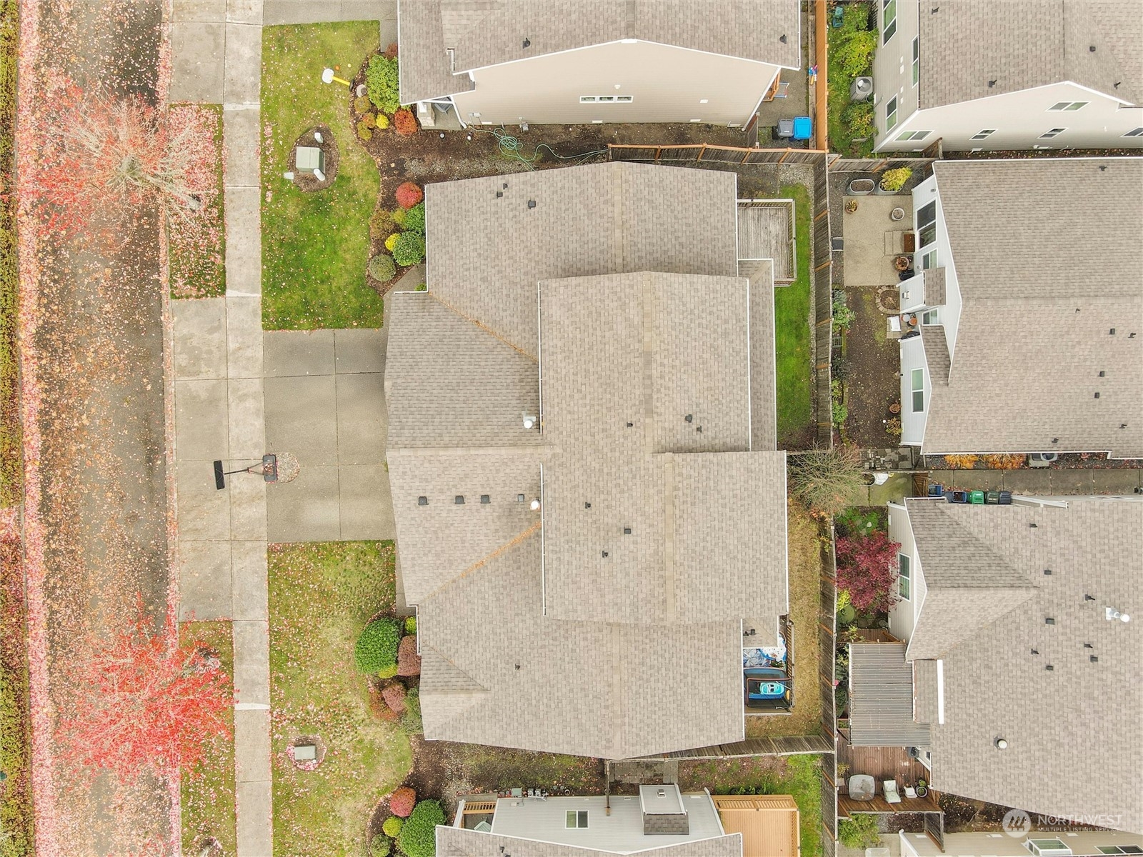 424 426 Bungalow Drive Property Photo 7