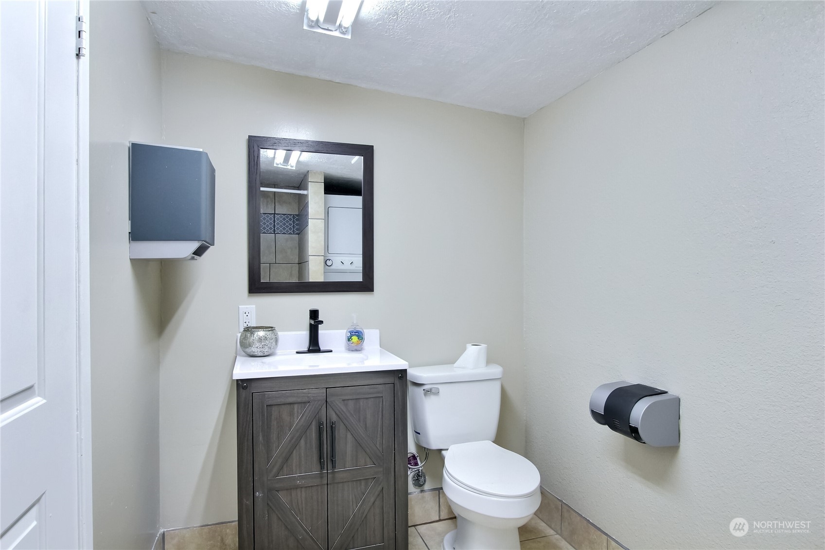 429 Croft Avenue Property Photo 27
