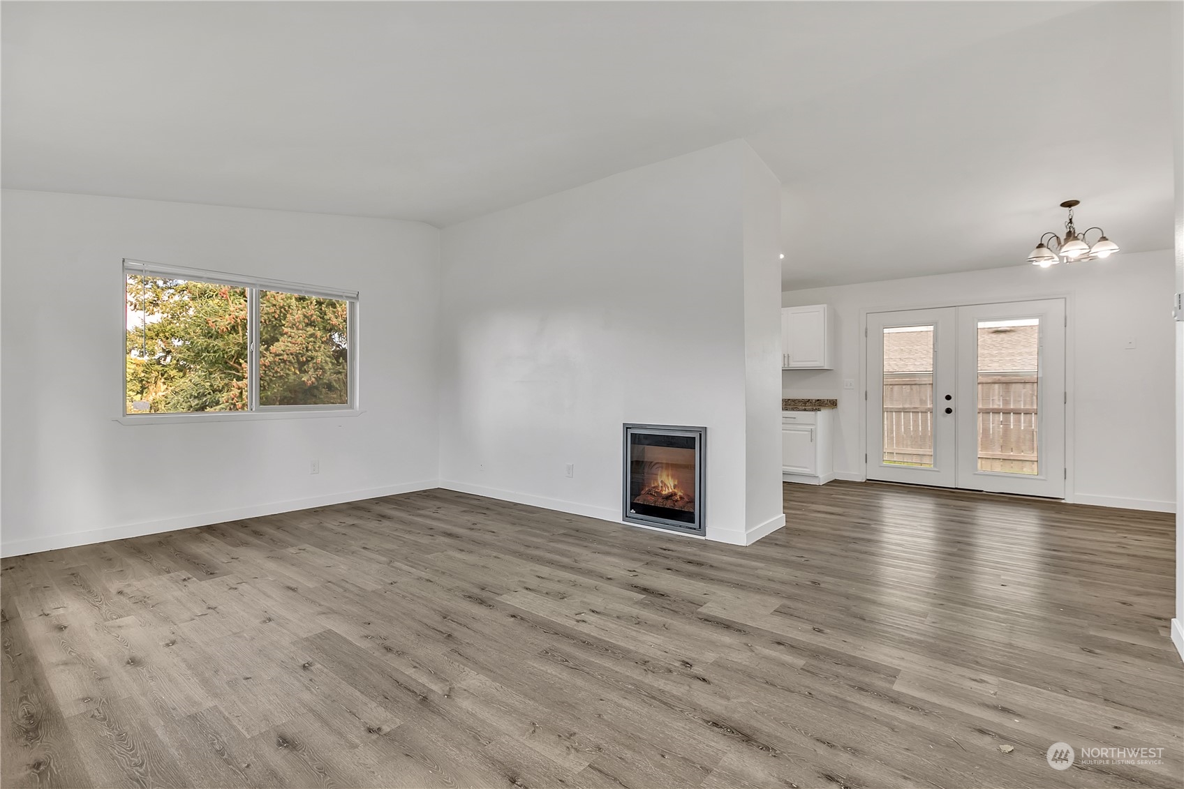 4308 S 7th Street Property Photo 4