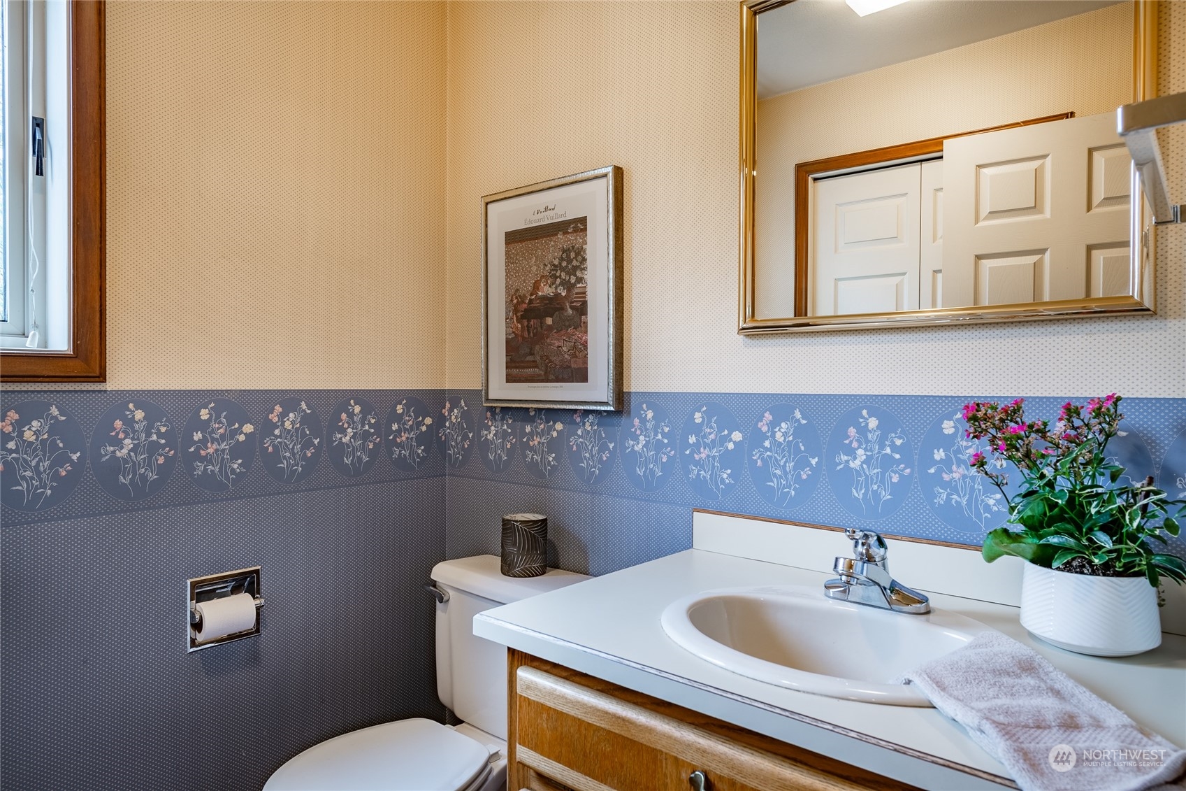 407 Wood Creek Drive Property Photo 24