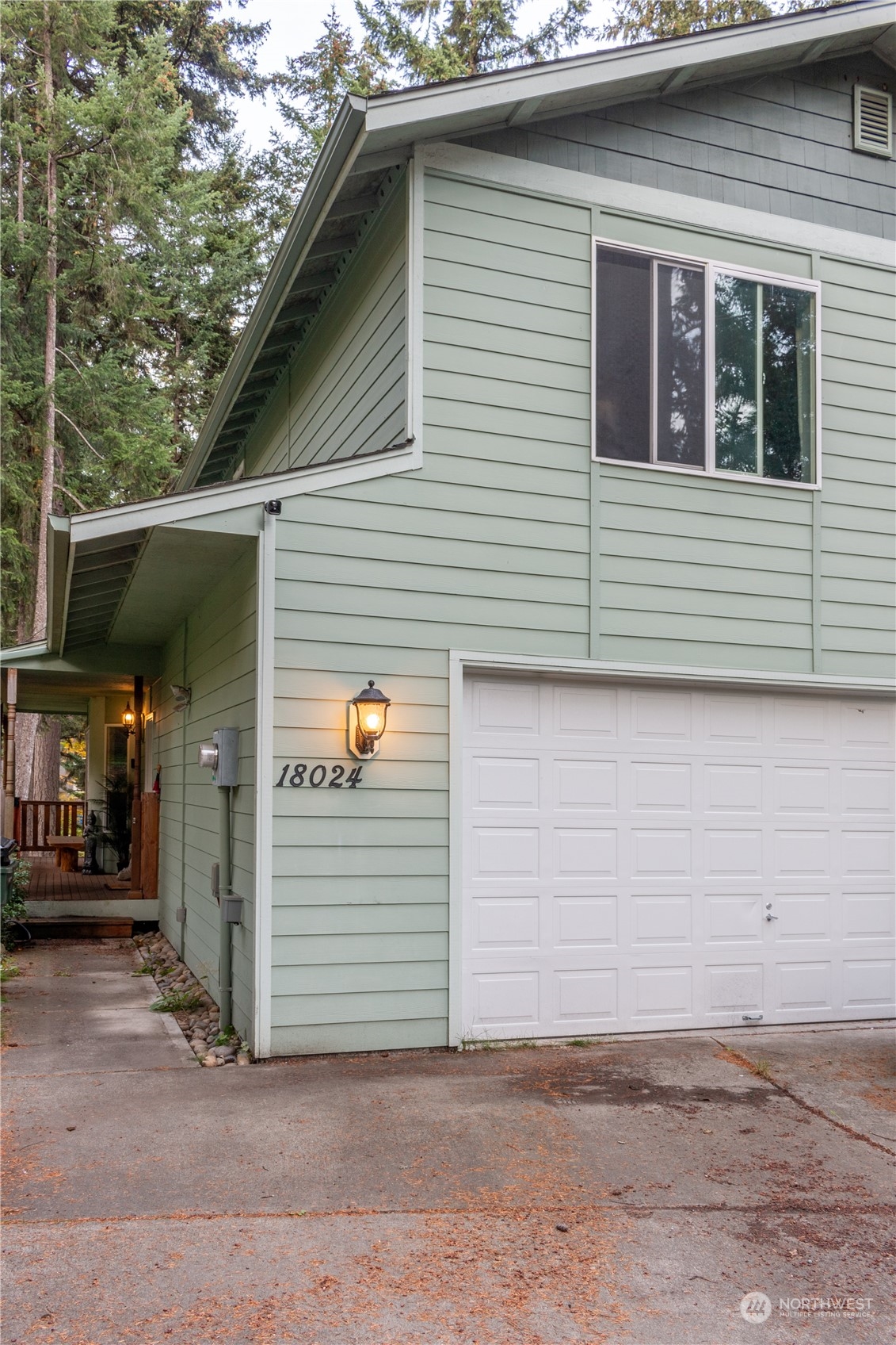 18024 Hi Lo Court Property Photo 1