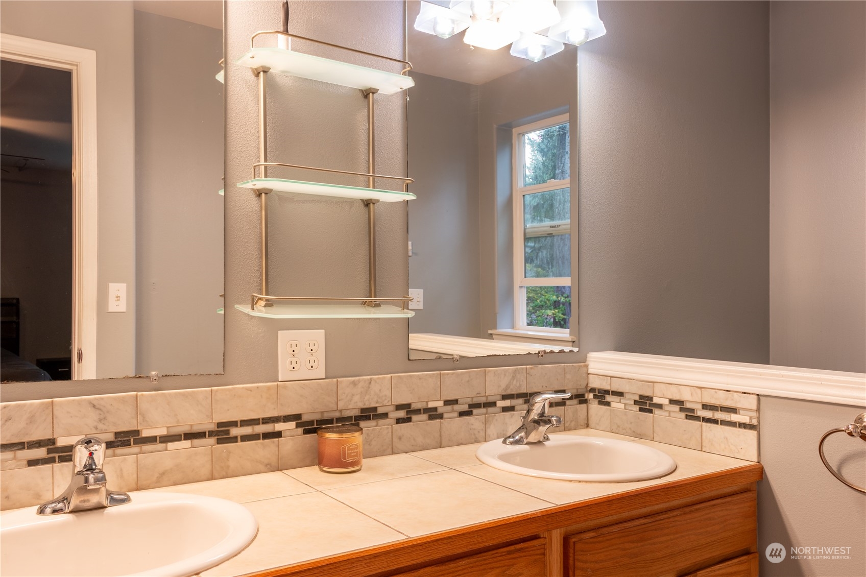18024 Hi Lo Court Property Photo 12