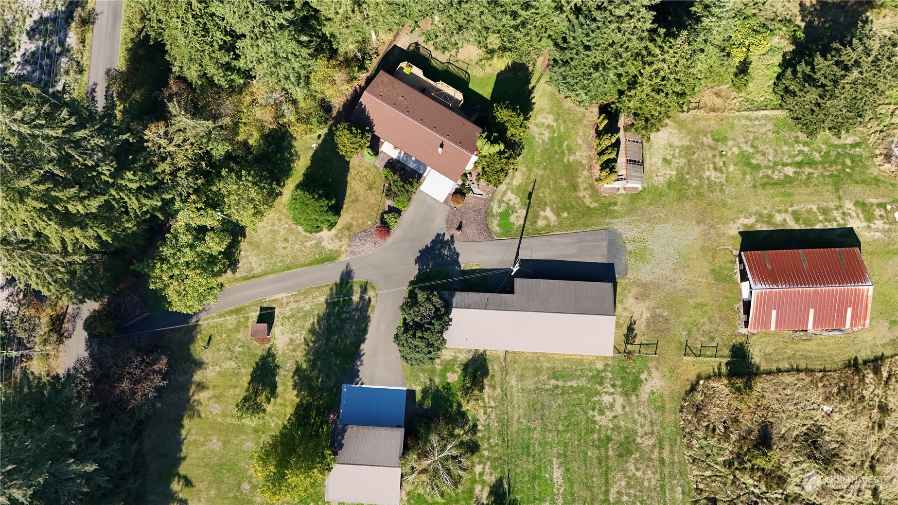 16922 Albany Street Property Photo 3