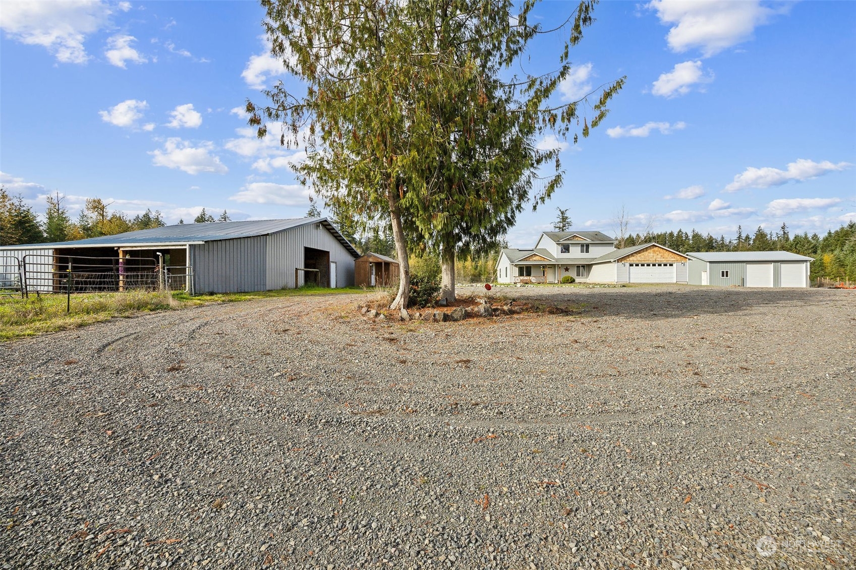 289 Middle Fork Road Property Photo 4