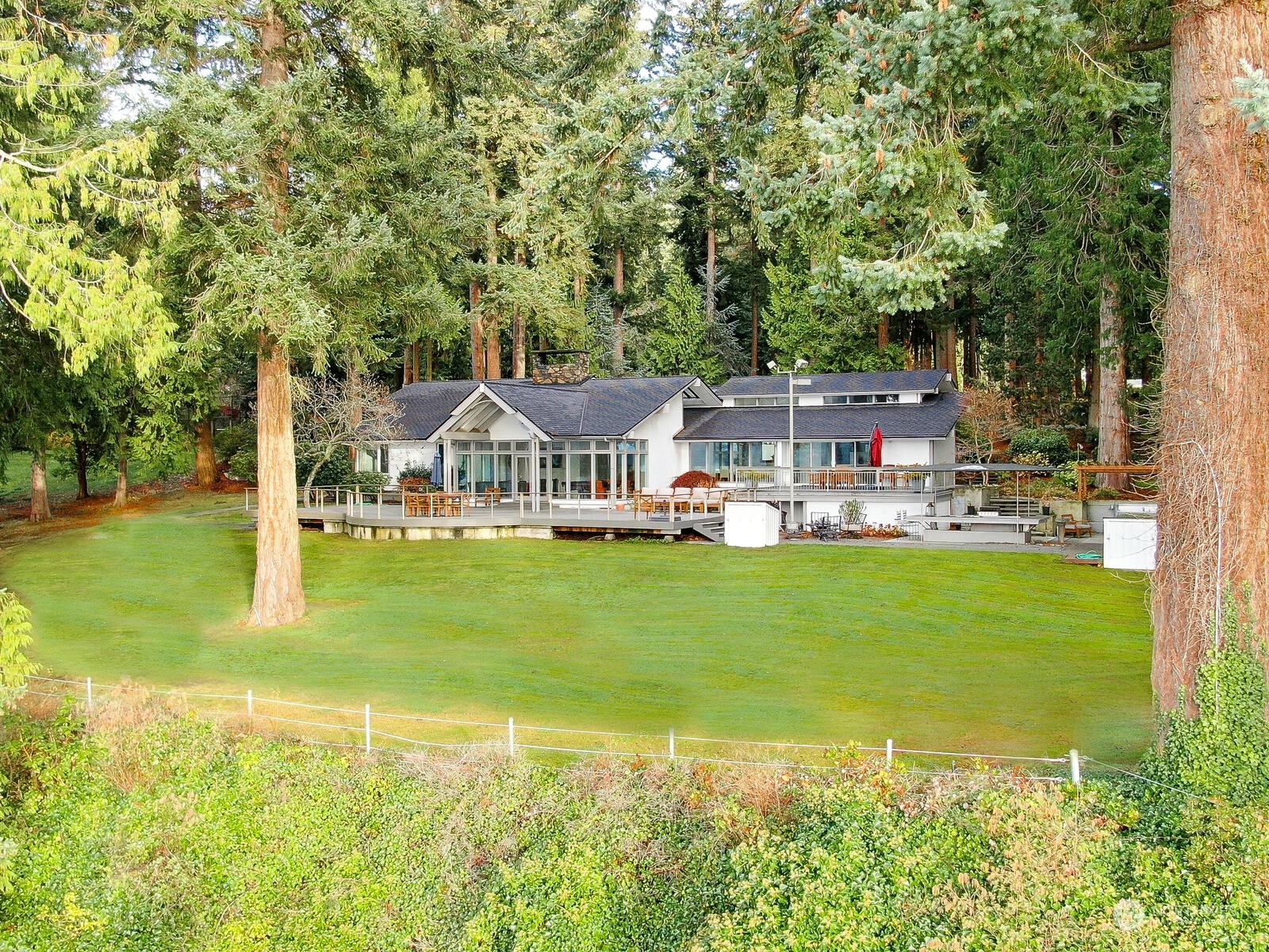 1865 Crestwood Cove Court Property Photo 1